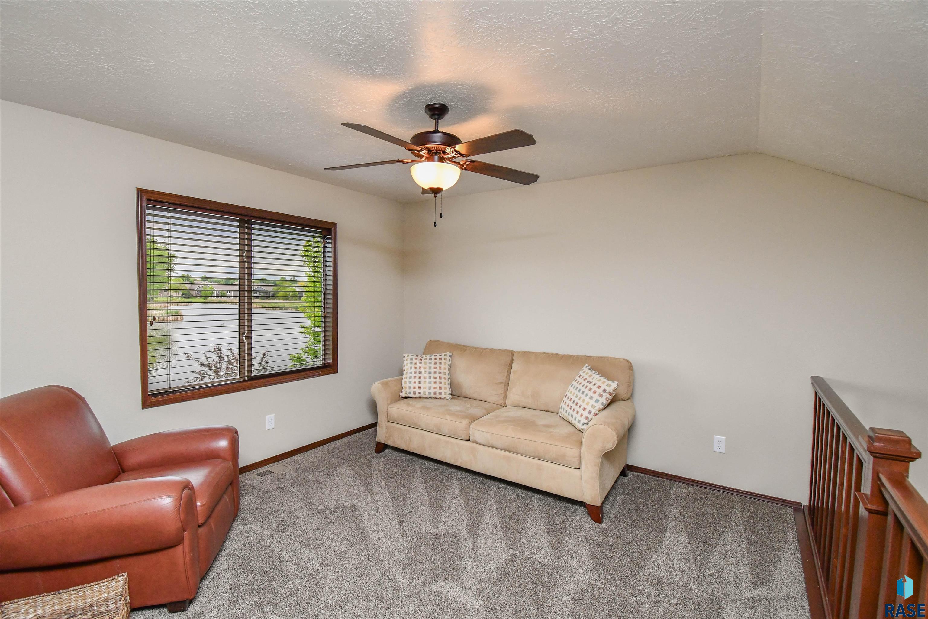 5411 S Ledgestone Pl Place, Sioux Falls, South Dakota image 11