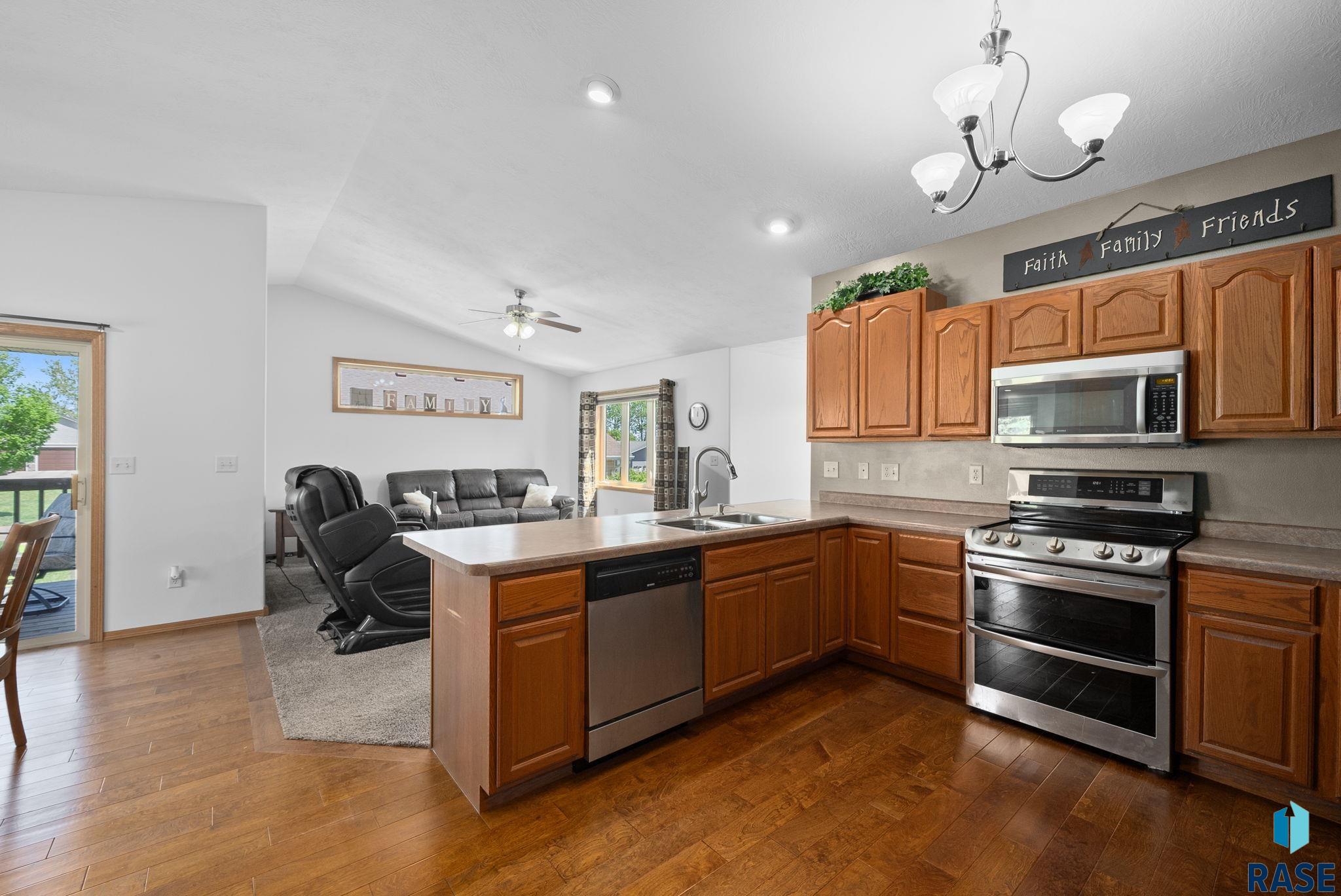 1025 Angel Ln Lane, Canton, New Jersey image 13