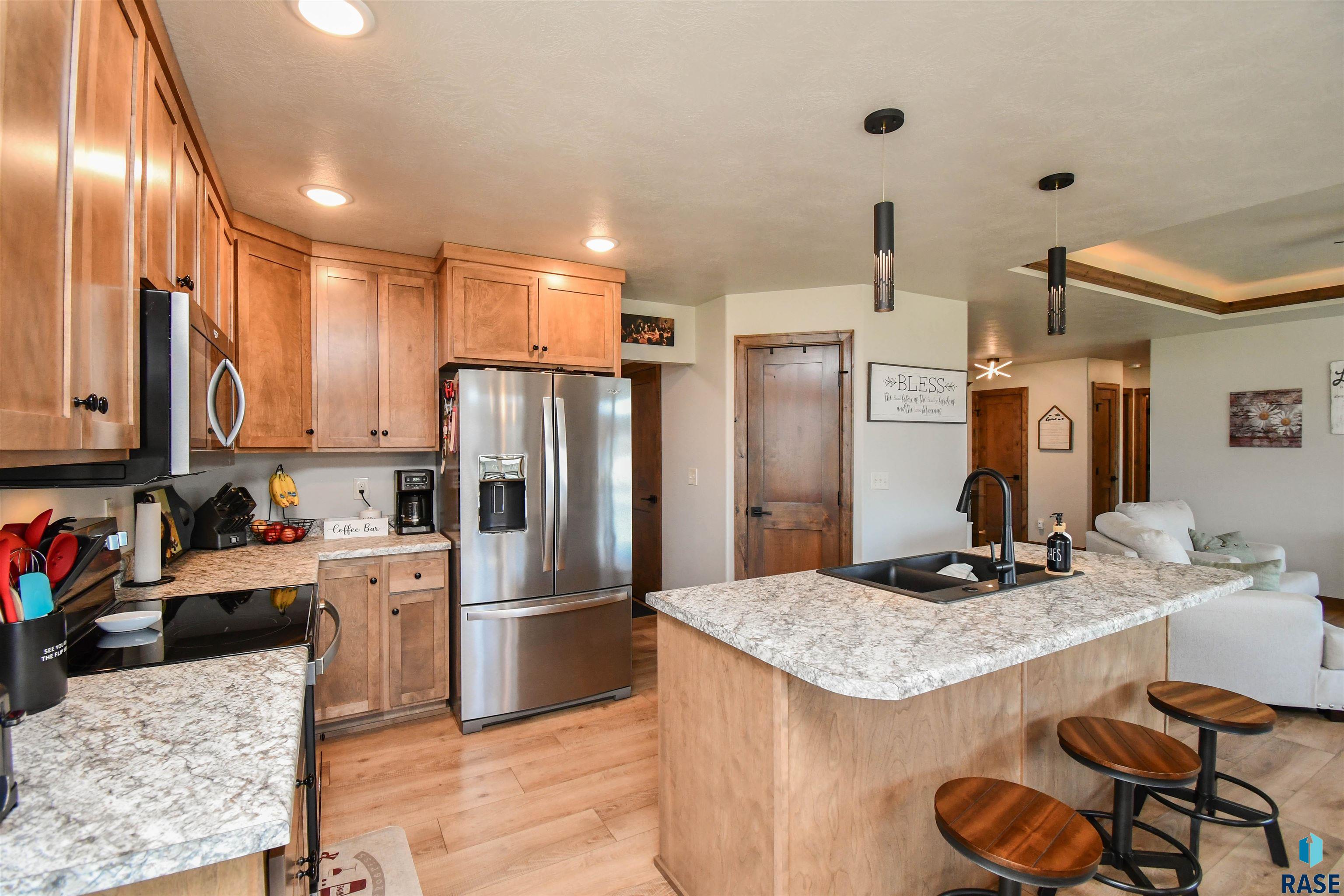 3917 S Catcher Ct Court, Sioux Falls, New Jersey image 2