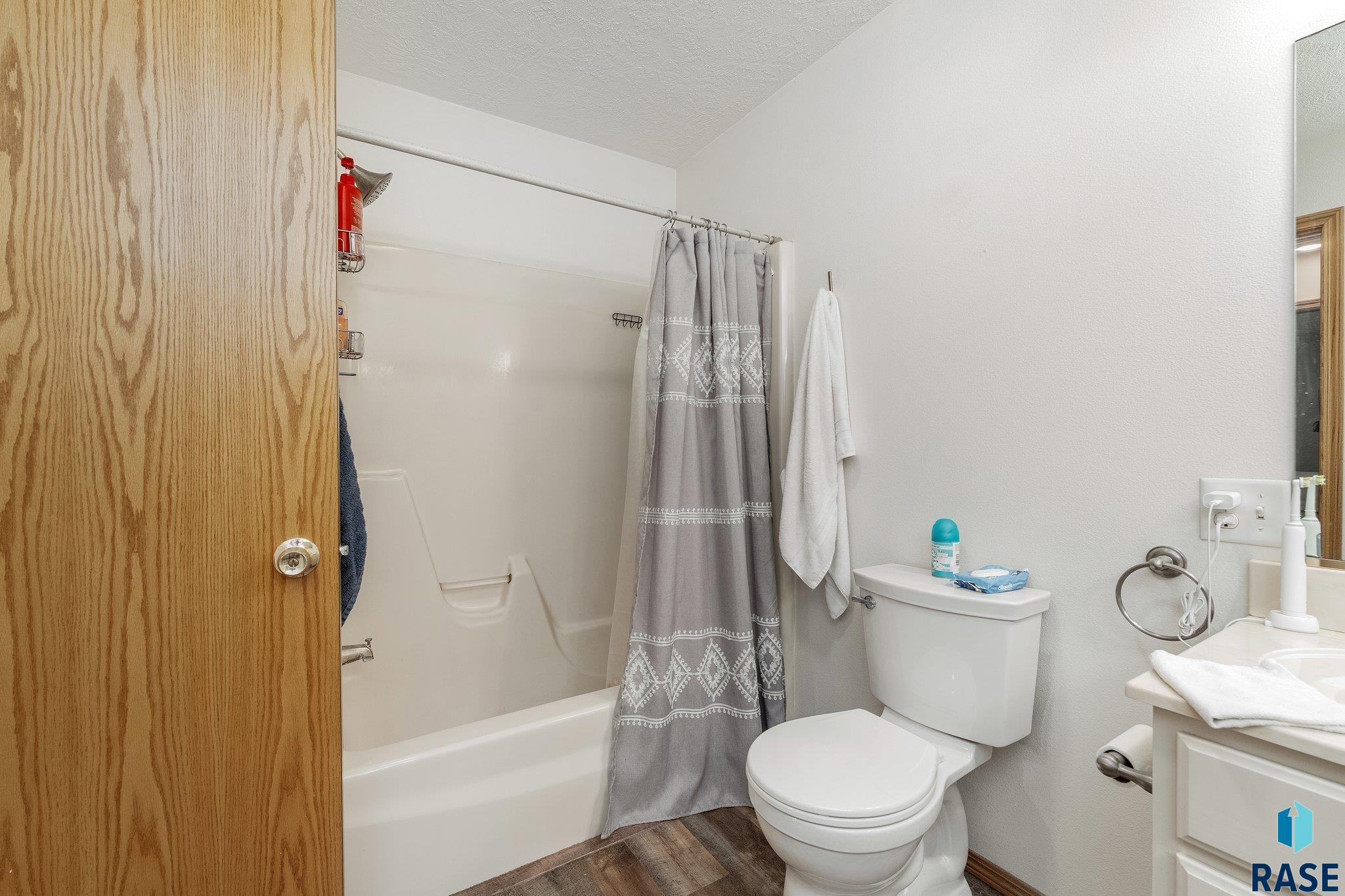 804 Adams St Street, Hurley, New Jersey image 40