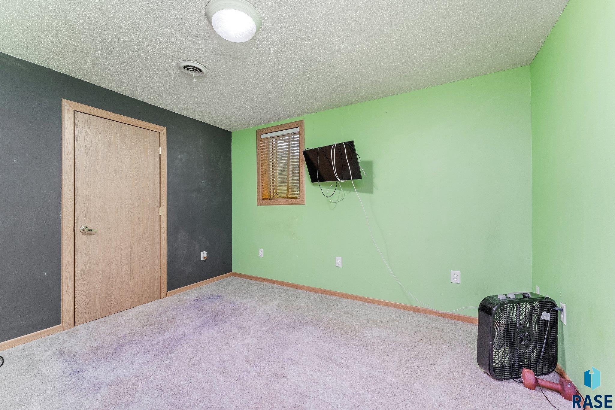 804 Adams St Street, Hurley, New Jersey image 33