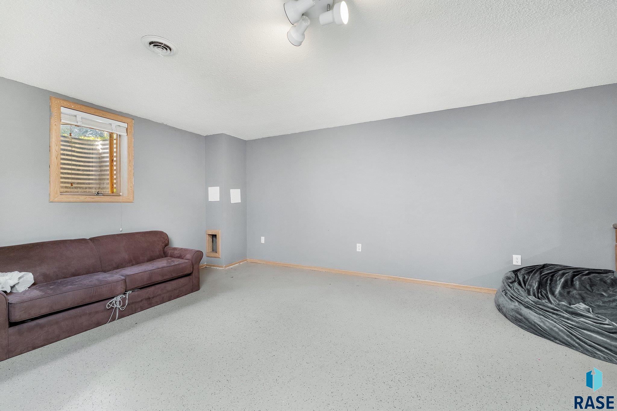 804 Adams St Street, Hurley, New Jersey image 10