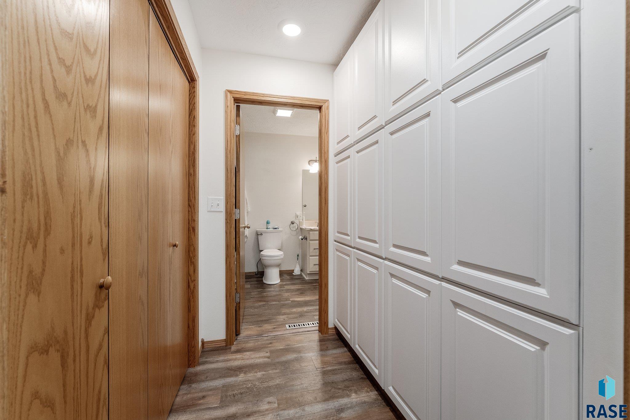 804 Adams St Street, Hurley, New Jersey image 28