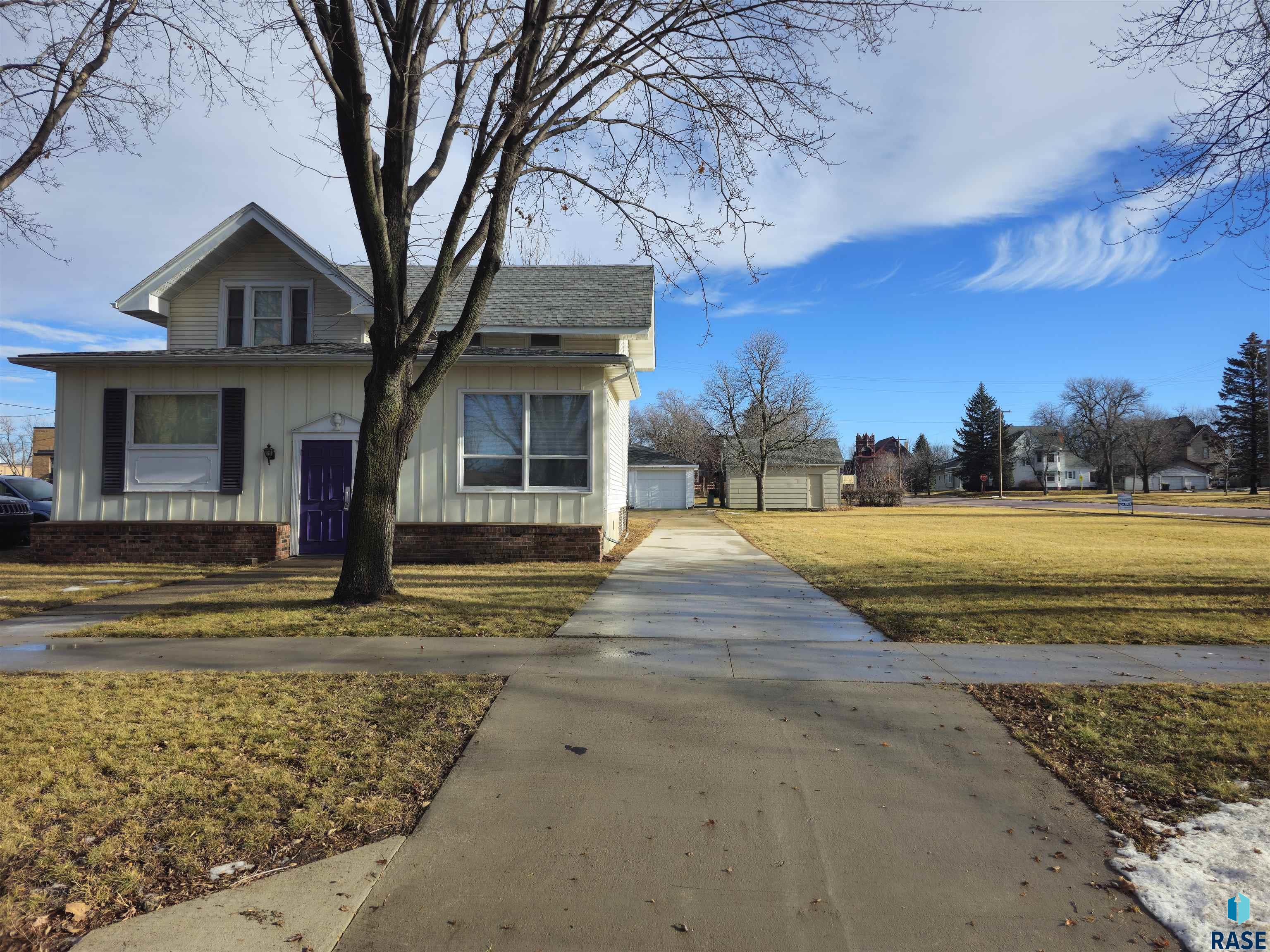219 2nd Ave Sw Avenue, Pipestone, Minnesota image 1