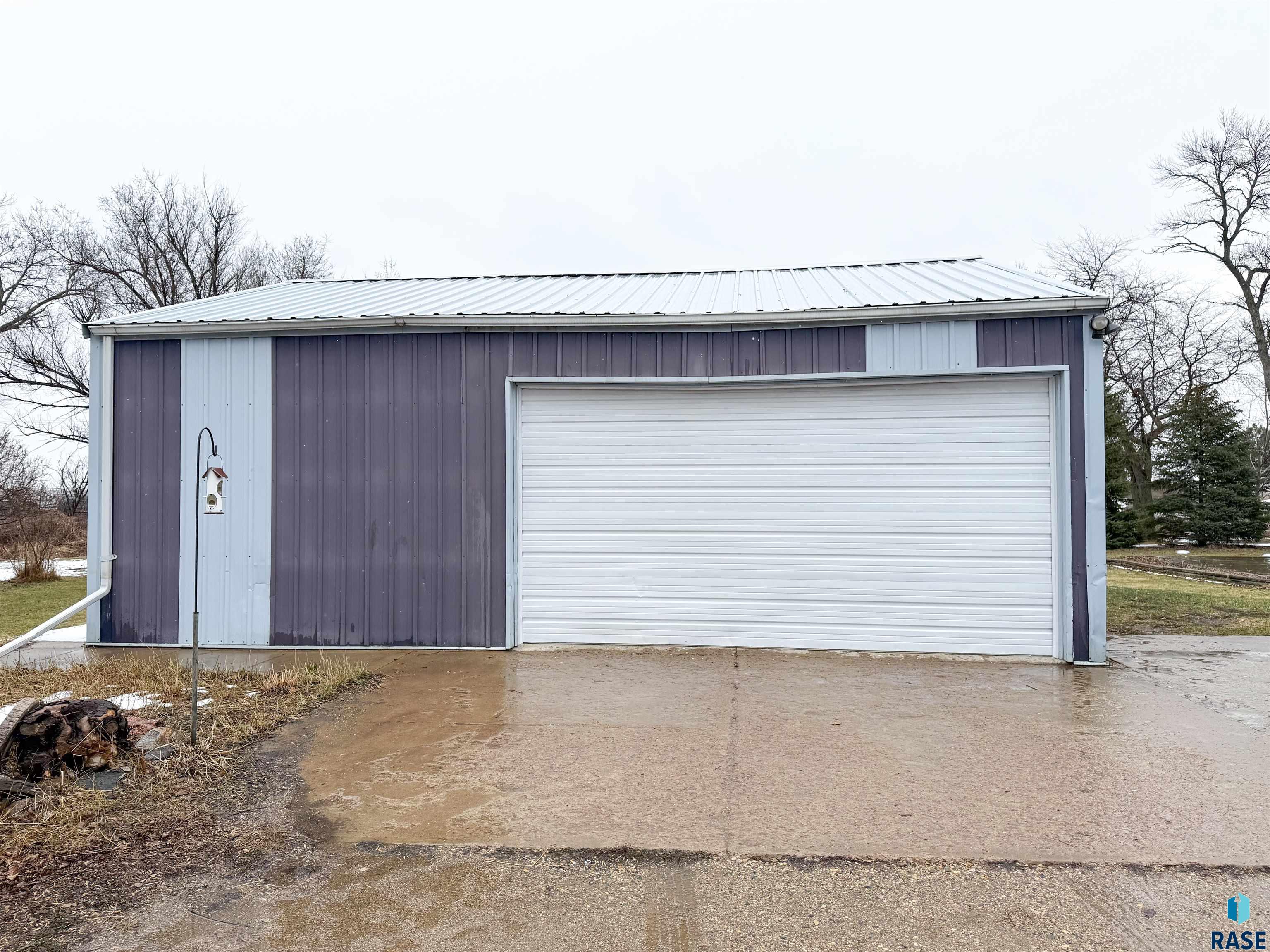 100 E James St Street, Oldham, South Dakota image 24