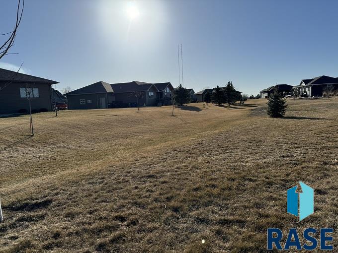 2201 Dean Dr Drive, Mitchell, South Dakota image 33