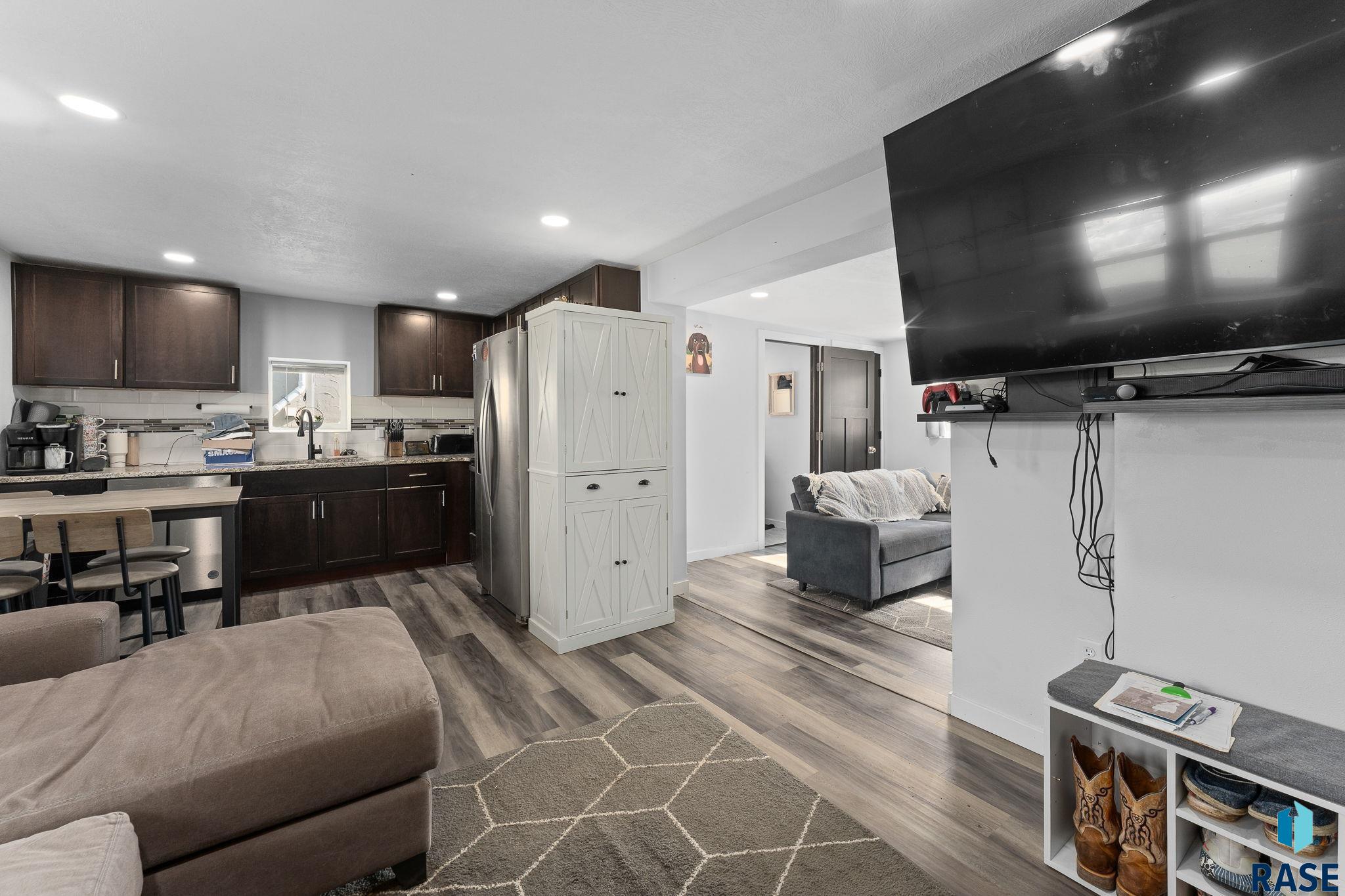 Sioux Falls, South Dakota 57105, United States, 2 Bedrooms Bedrooms, ,1 BathroomBathrooms,Residential,Active,127048