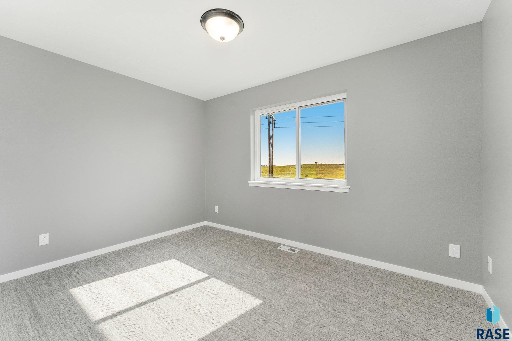 1801 N Concord Dr Drive #109, Sioux Falls, New Jersey image 12