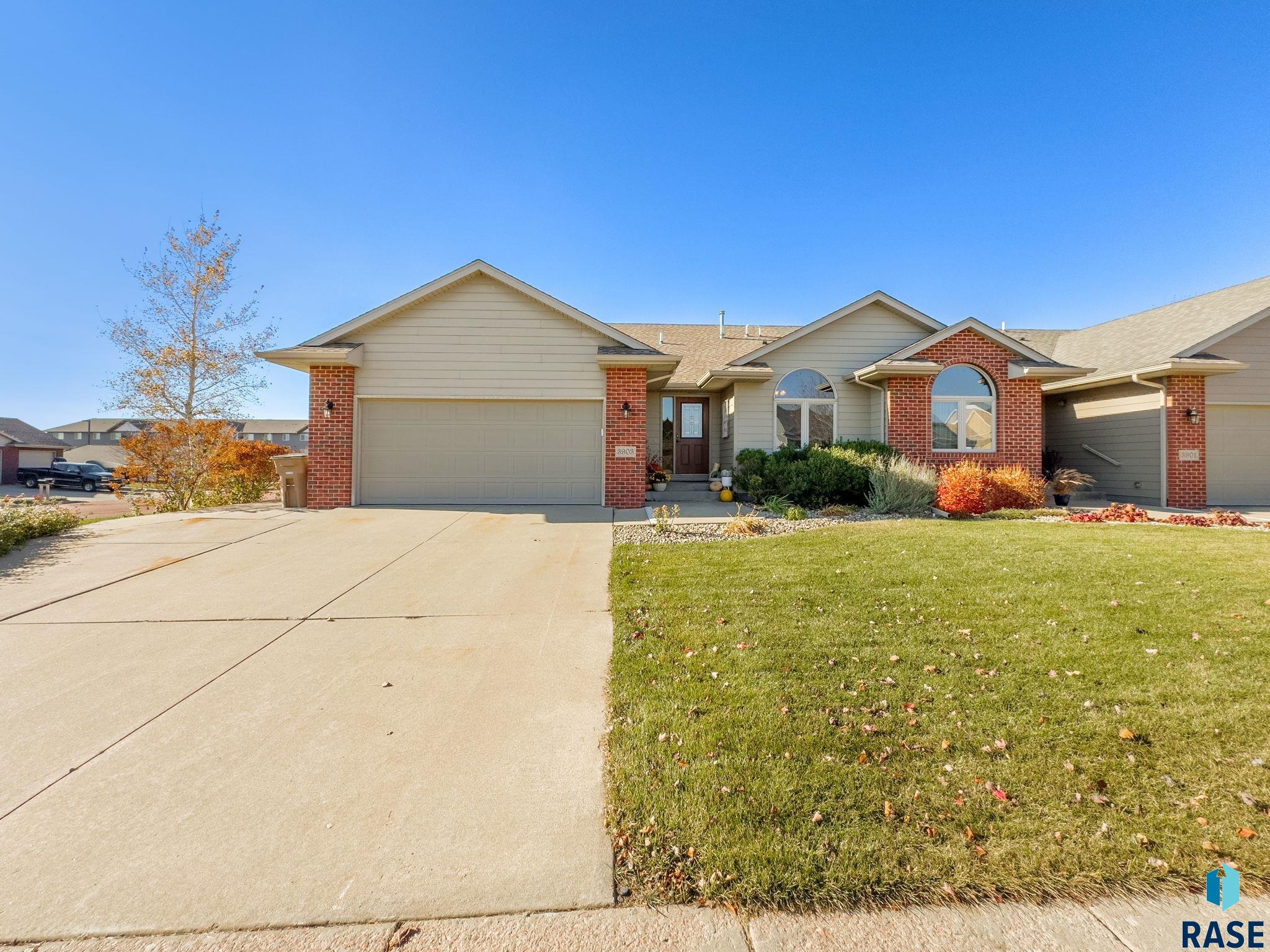 3903 S Banyan Ave Avenue, Sioux Falls, South Dakota image 1