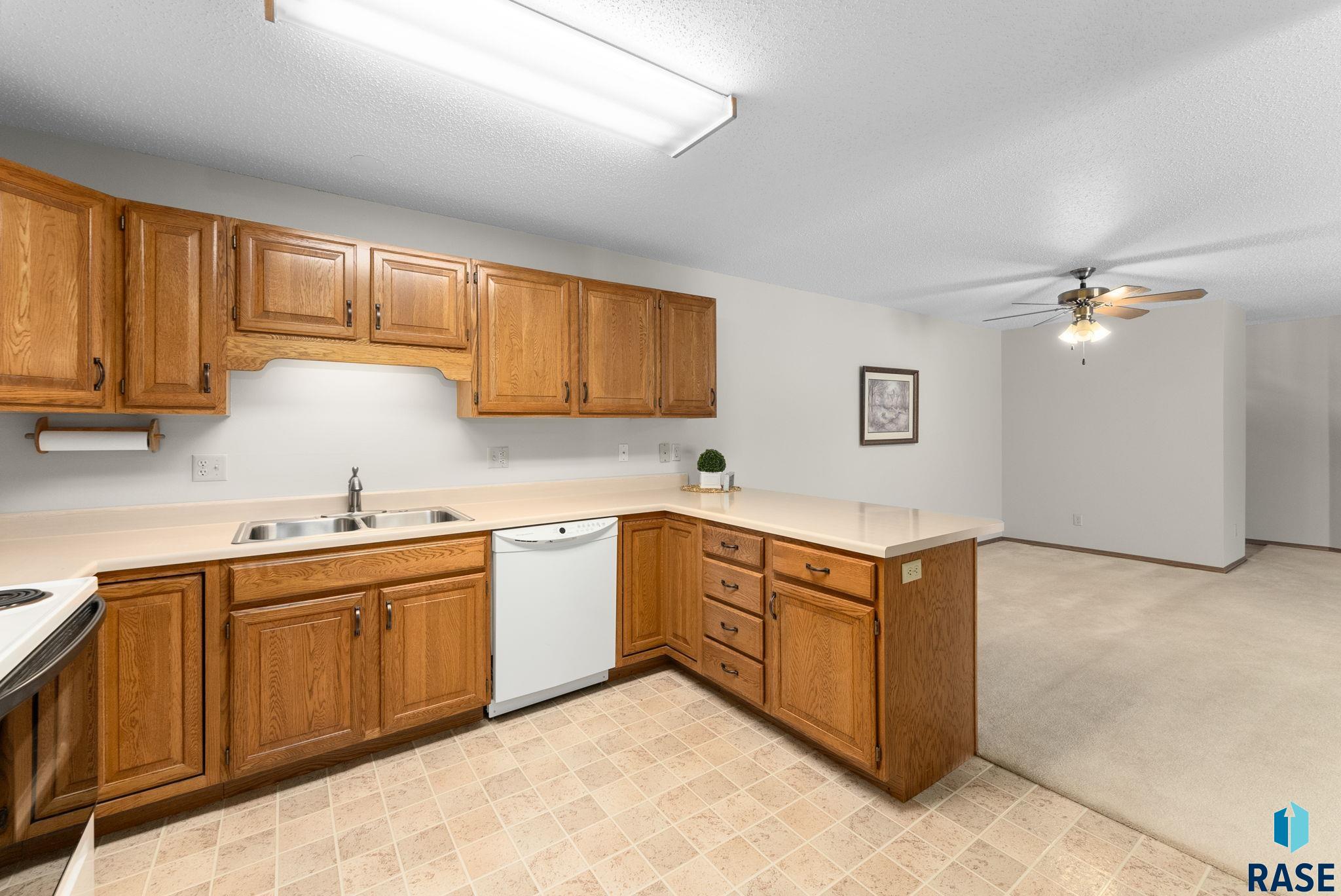 4601 S Oxbow Ave Avenue #302, Sioux Falls, South Dakota image 13