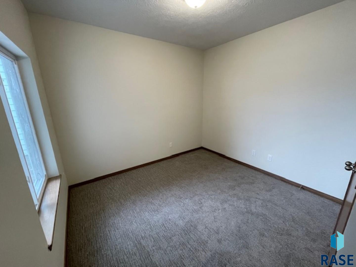 3406 S Heather Ave Avenue, Sioux Falls, New Jersey image 6