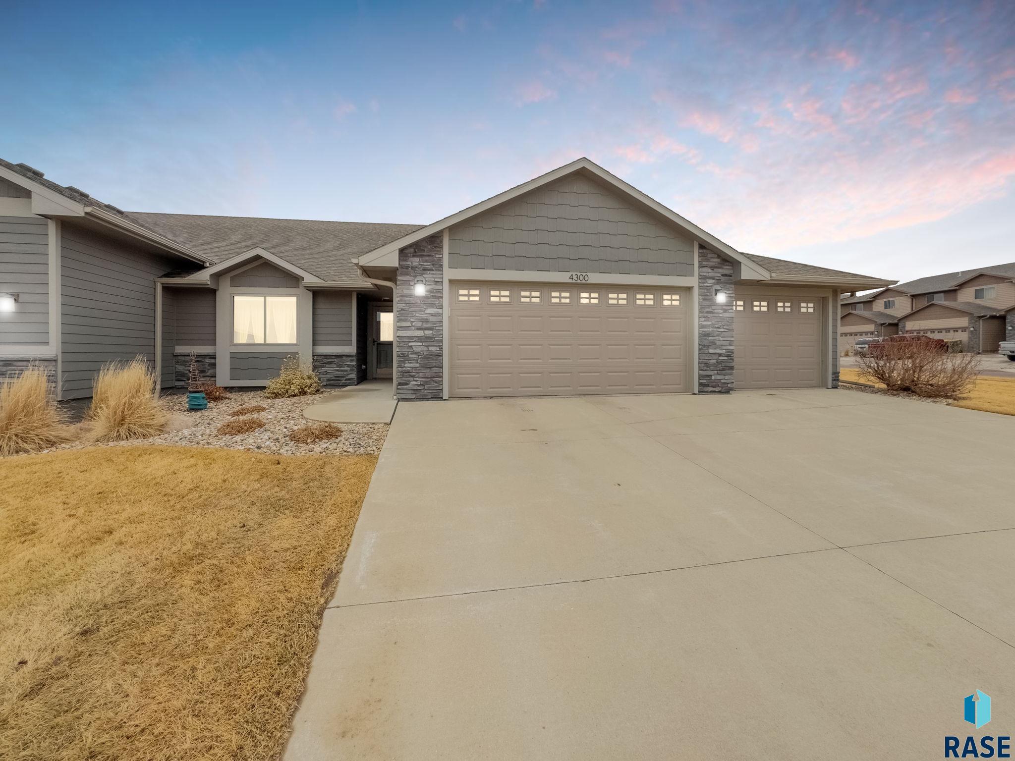 4300 Knob Hill Ct Court, Sioux Falls, South Dakota image 19