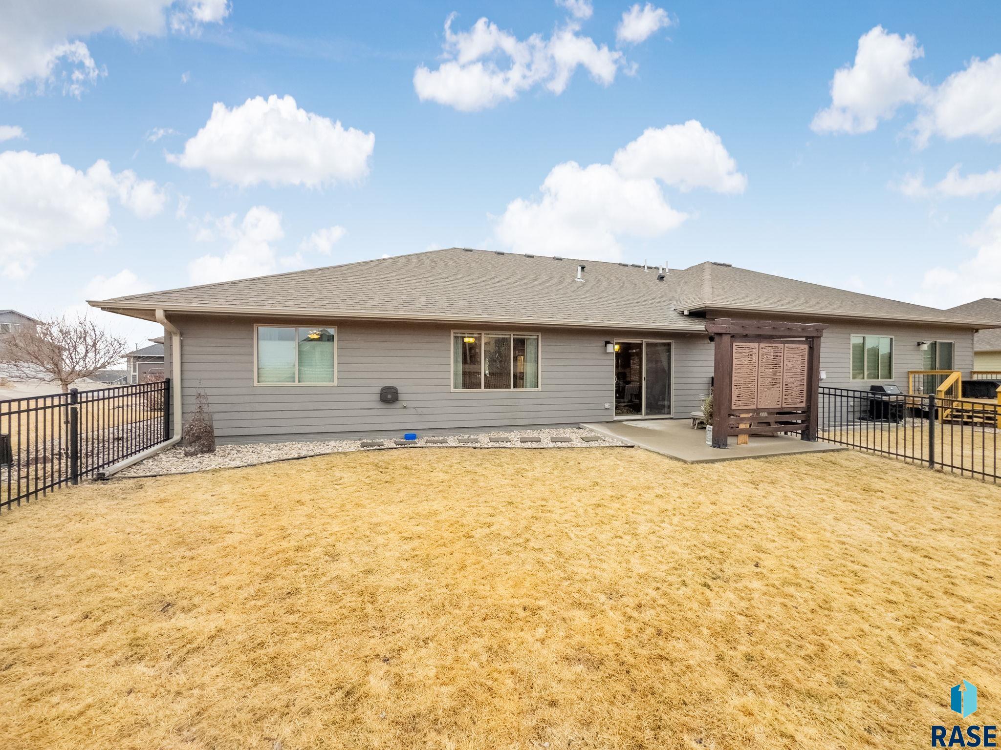 4300 Knob Hill Ct Court, Sioux Falls, South Dakota image 16
