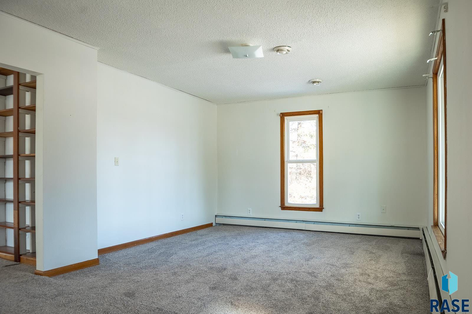 707 N Oaks Ave Avenue, Hartford, South Dakota image 20
