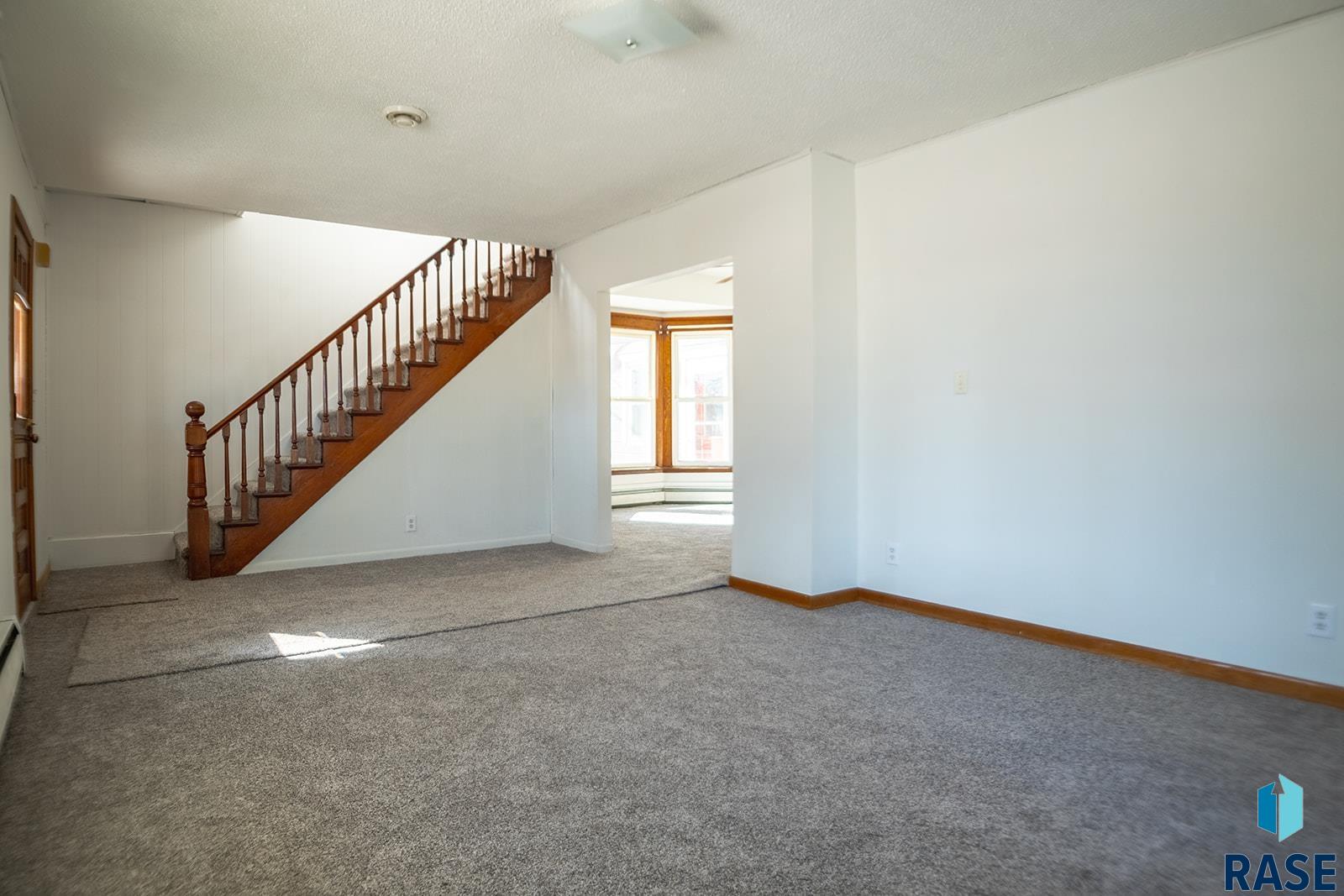 707 N Oaks Ave Avenue, Hartford, South Dakota image 8