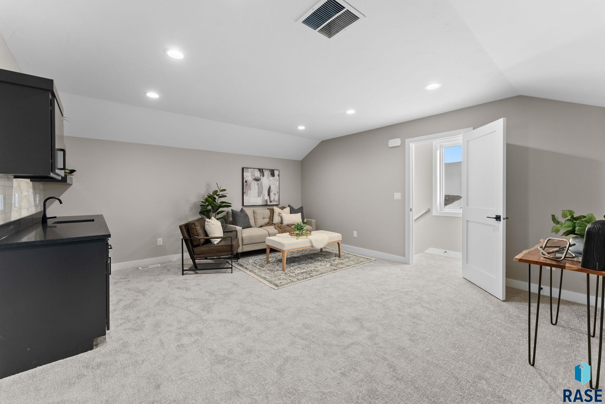 5812 E Rush St Street, Sioux Falls, South Dakota image 24