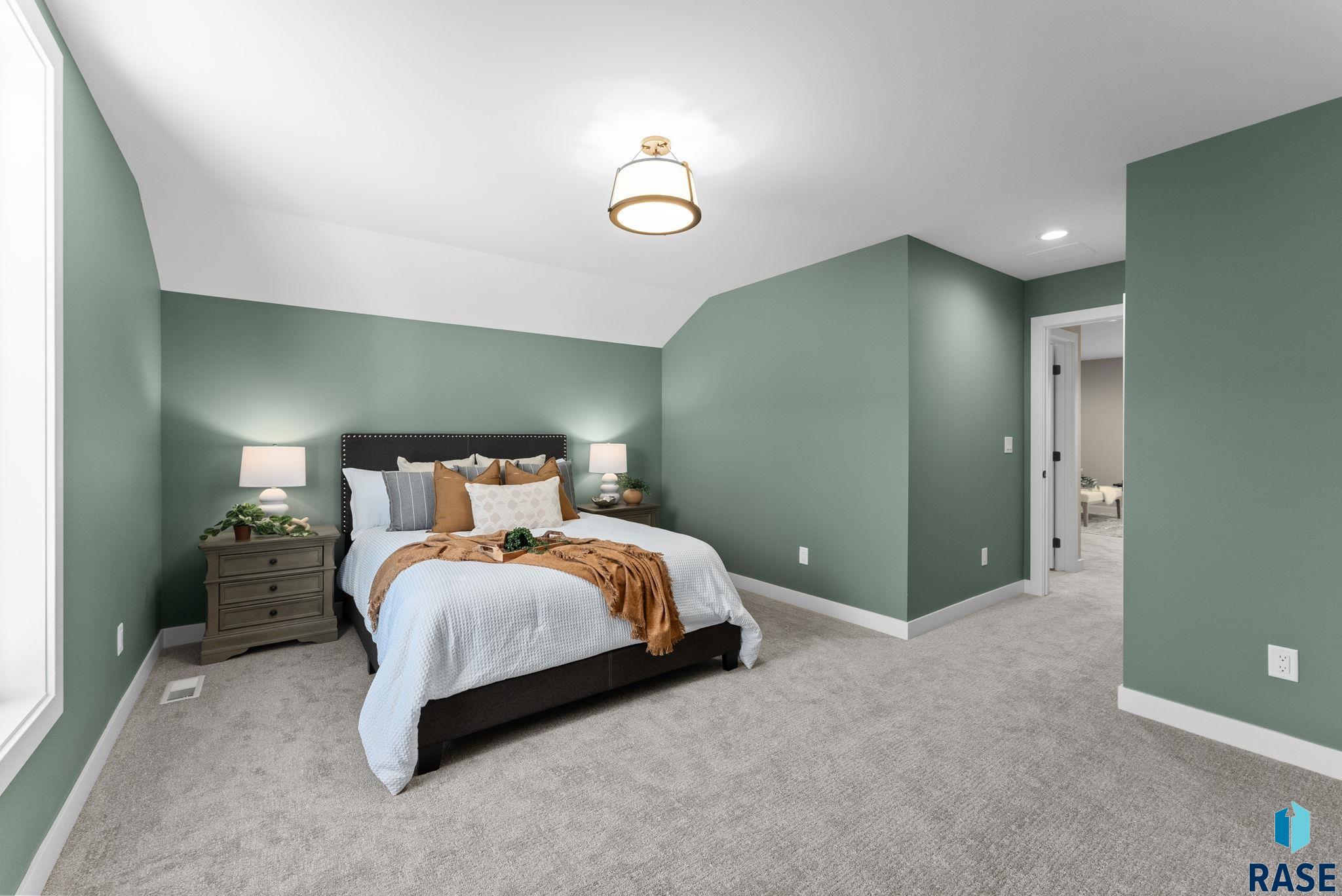 5812 E Rush St Street, Sioux Falls, South Dakota image 25
