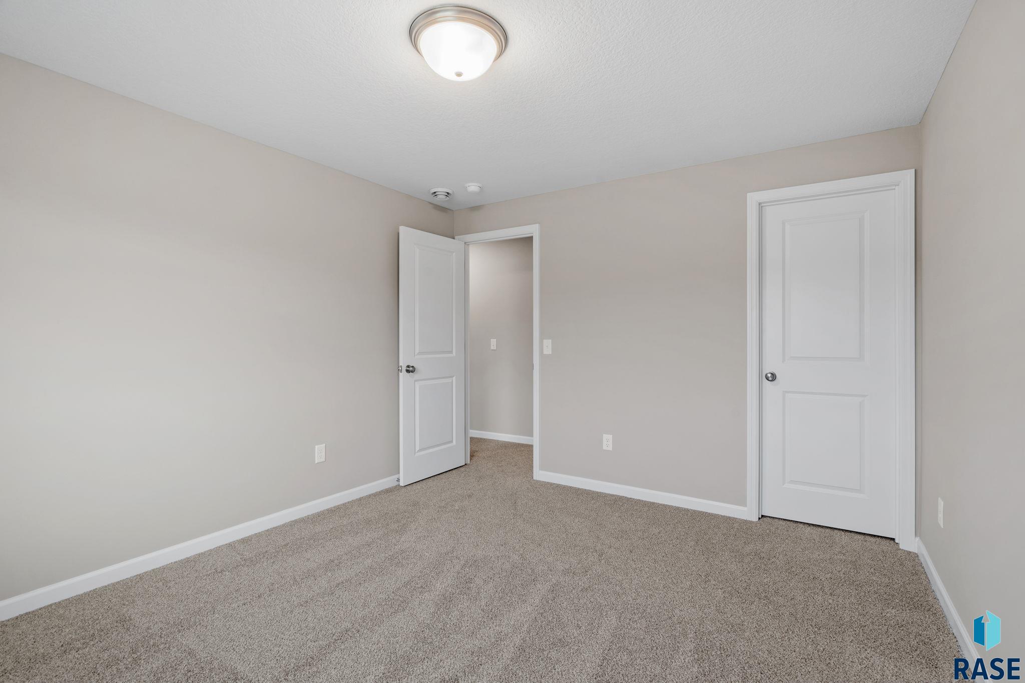 510 Hillside St Street, Harrisburg, New Jersey image 27