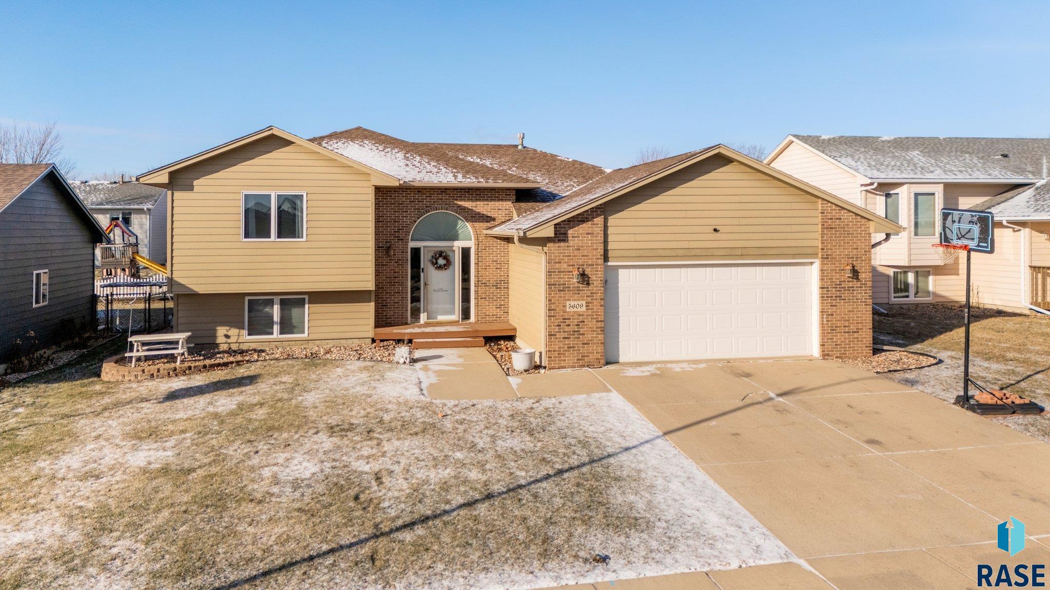 5609 S Mandy Ave Avenue, Sioux Falls, South Dakota image 2