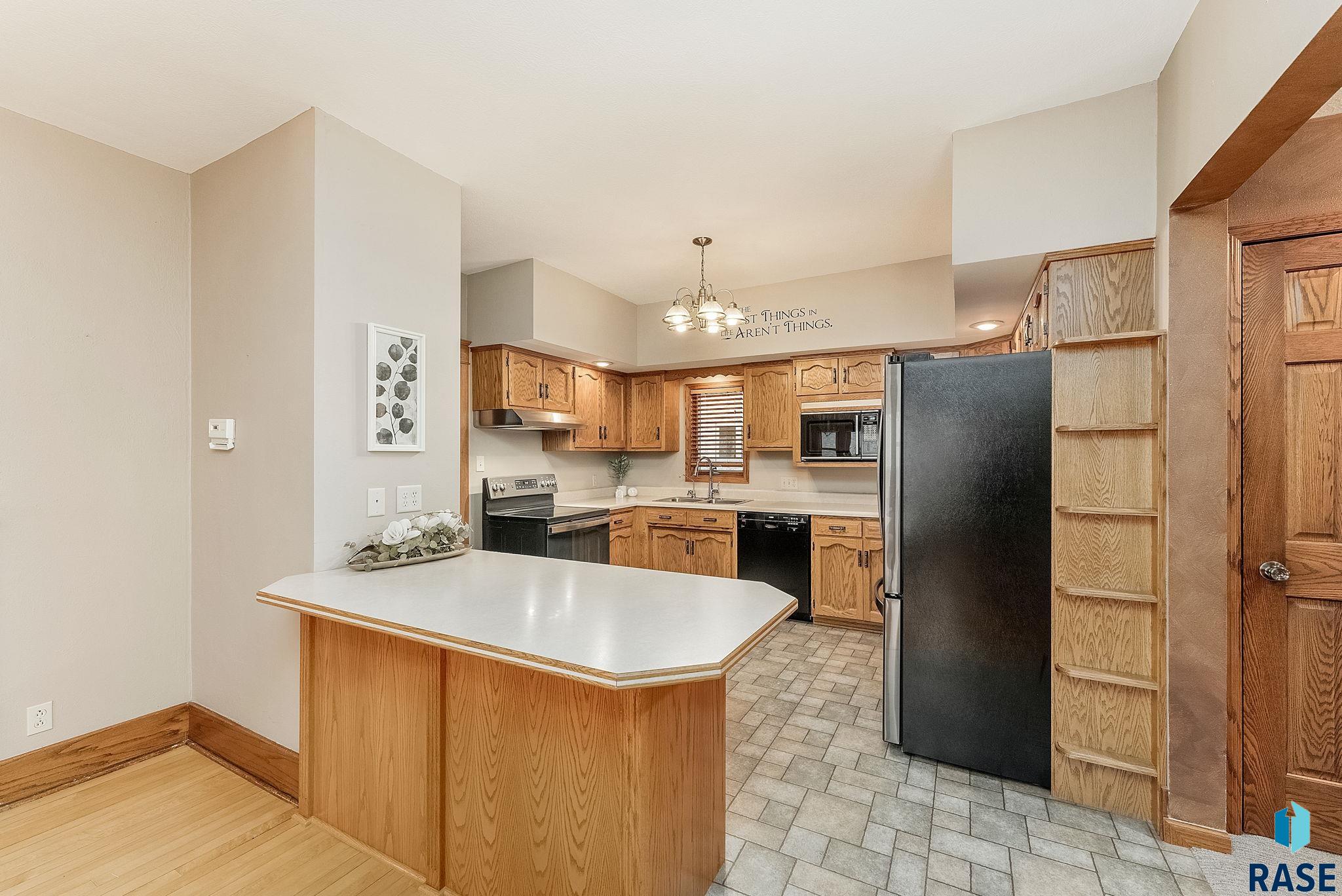 1019 2nd St Street #2411, Canton, South Dakota image 10
