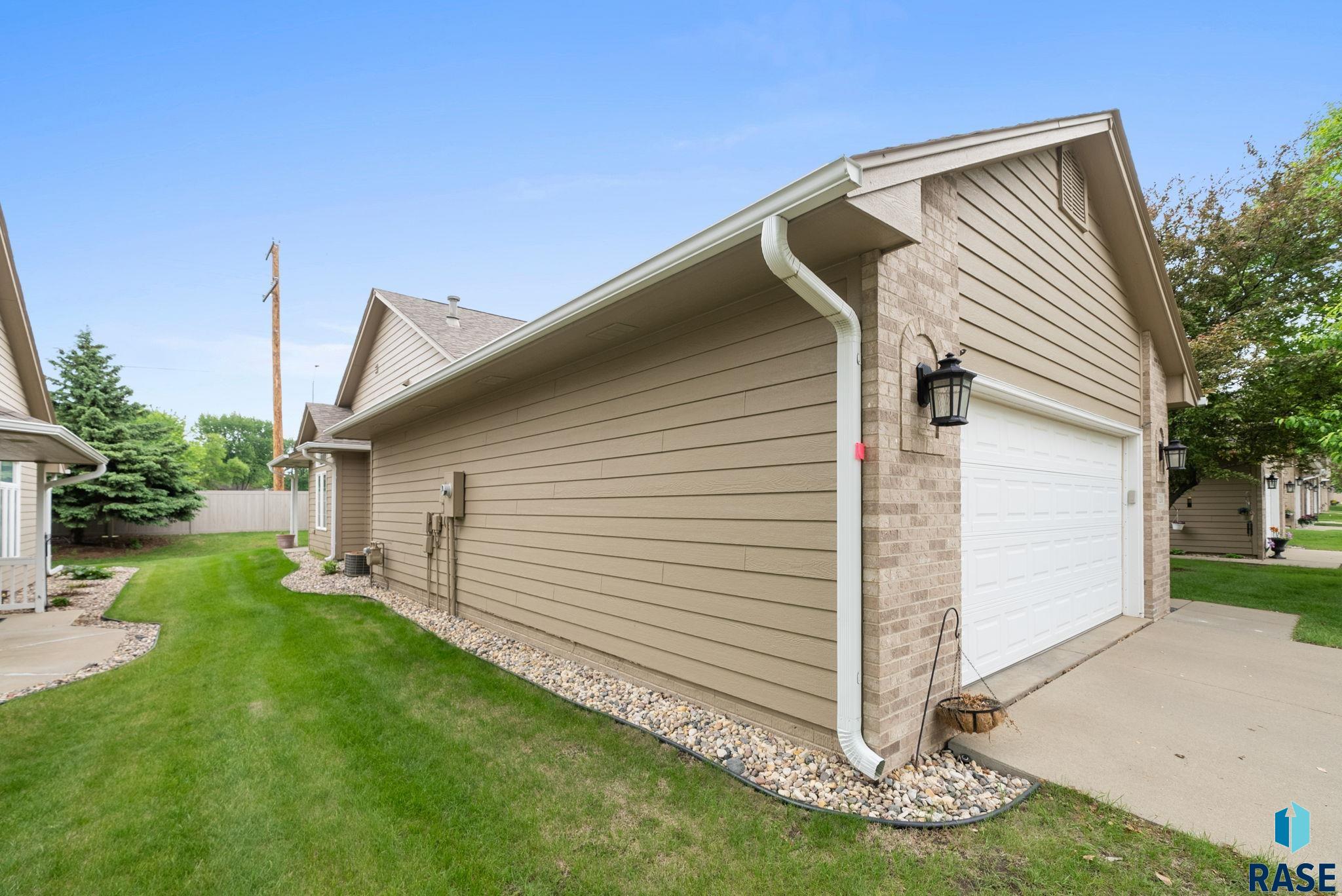 7200 S Hoffman Pl Place, Sioux Falls, New Jersey image 3