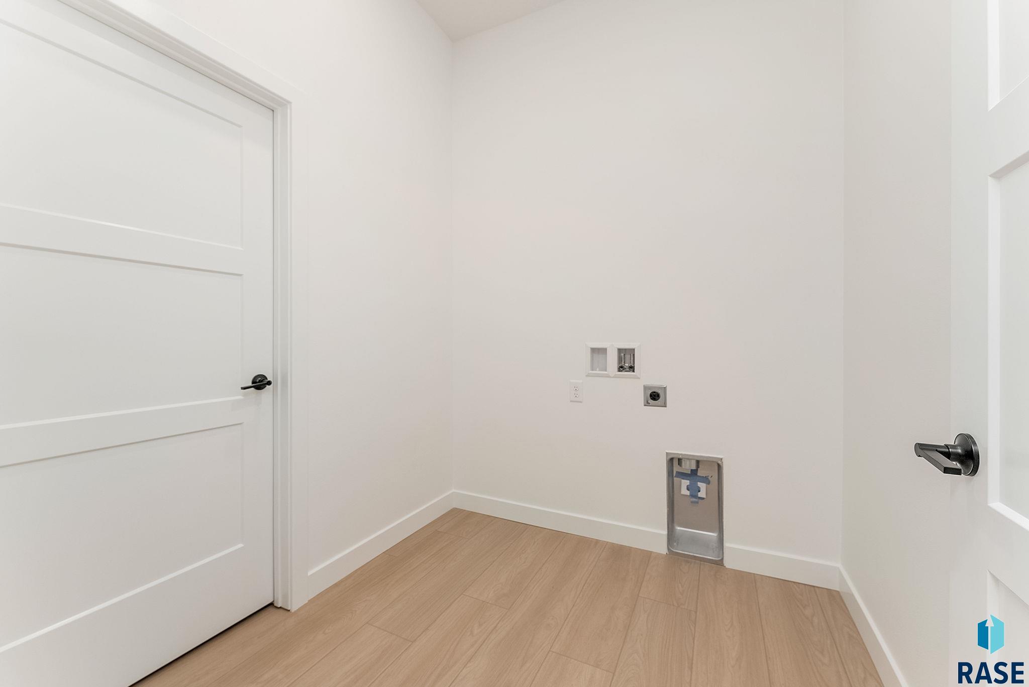 413 W 5th St Street, Crooks, New Jersey image 18