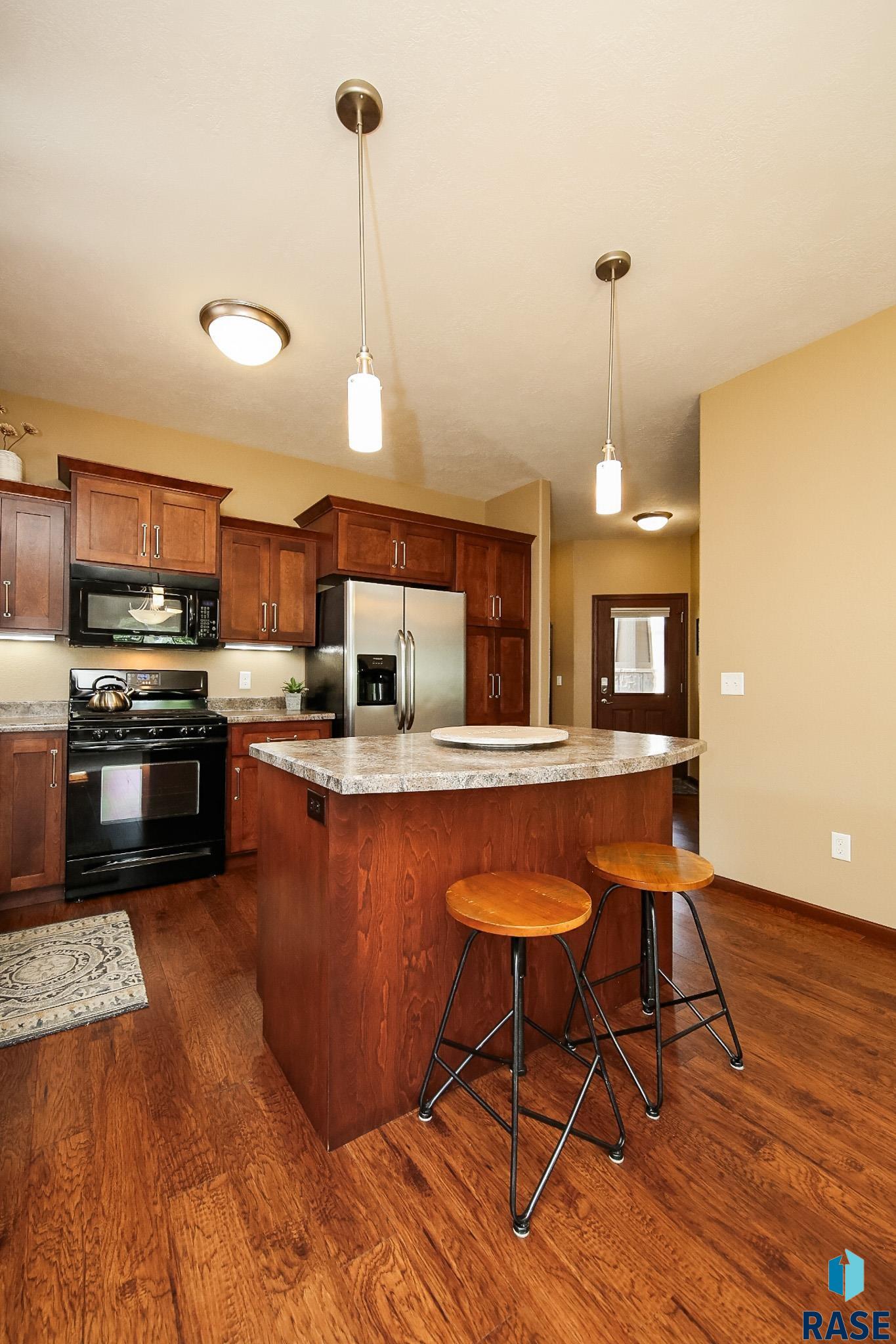 3410 E Woodsedge St Street, Sioux Falls, South Dakota image 5