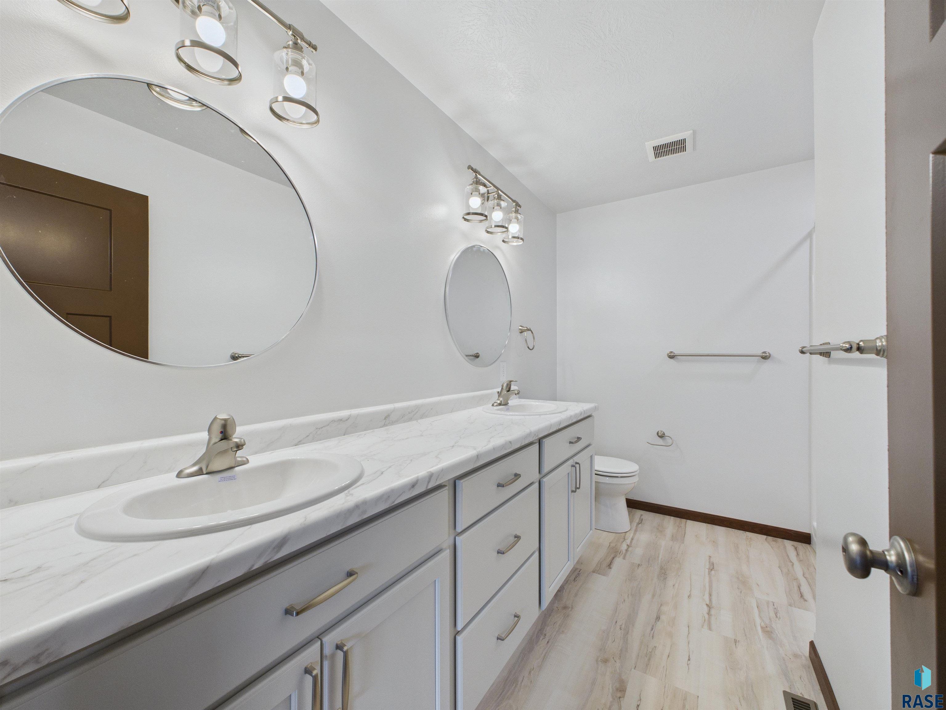 1180 Ruud Trl Trail, Hartford, New Jersey image 27
