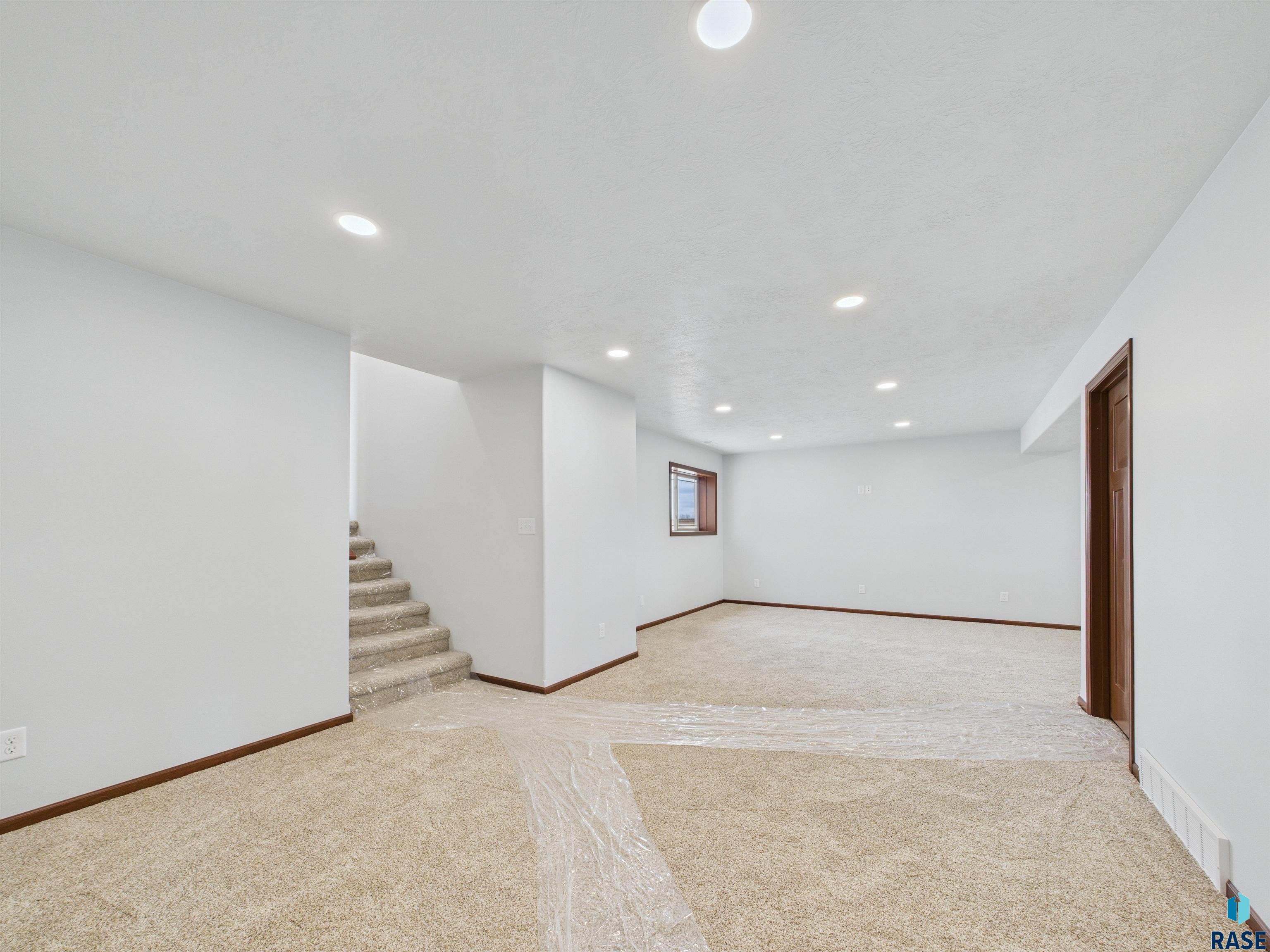 1180 Ruud Trl Trail, Hartford, New Jersey image 32