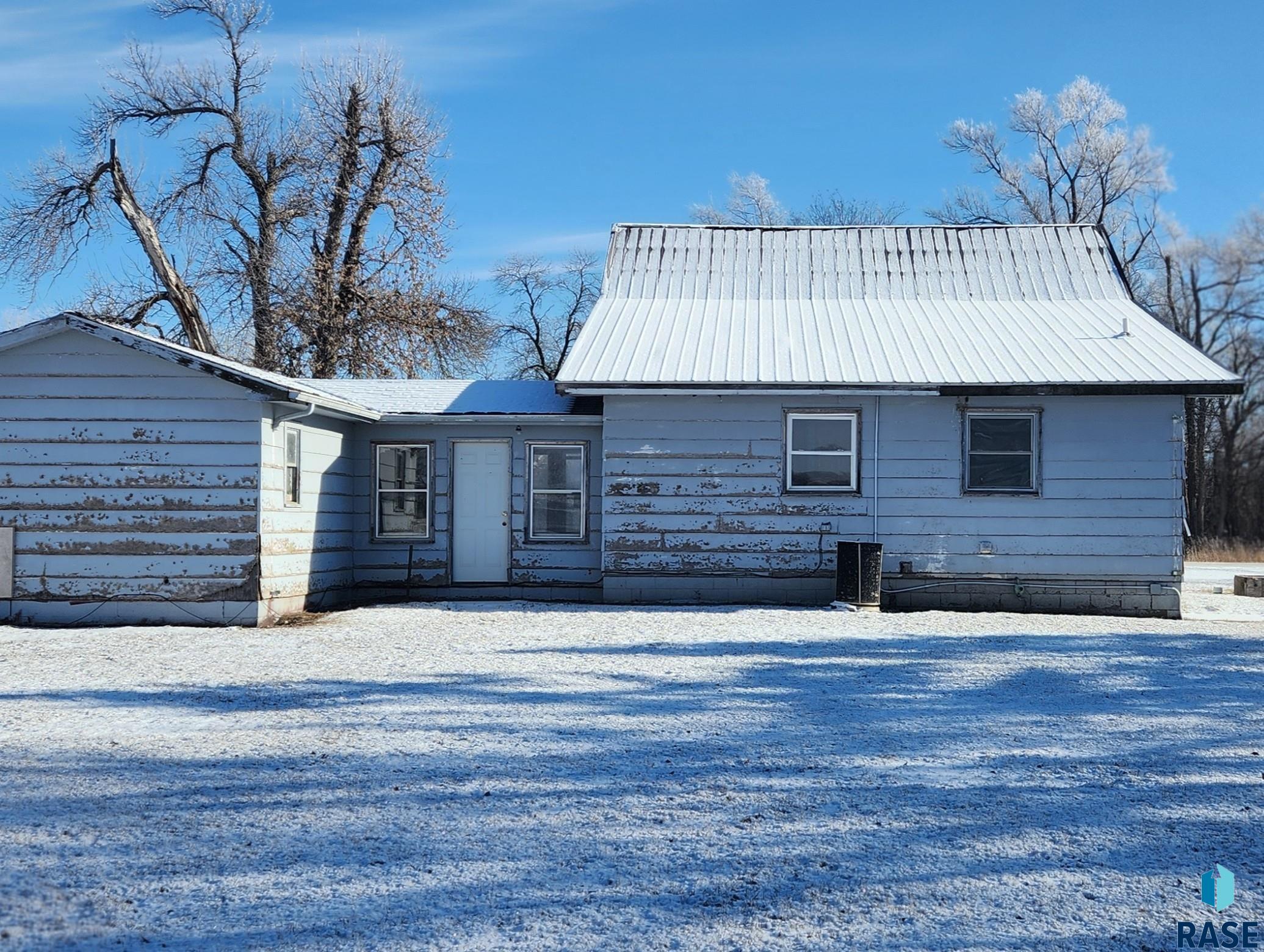 23301 448 Ave Avenue, Madison, South Dakota image 2