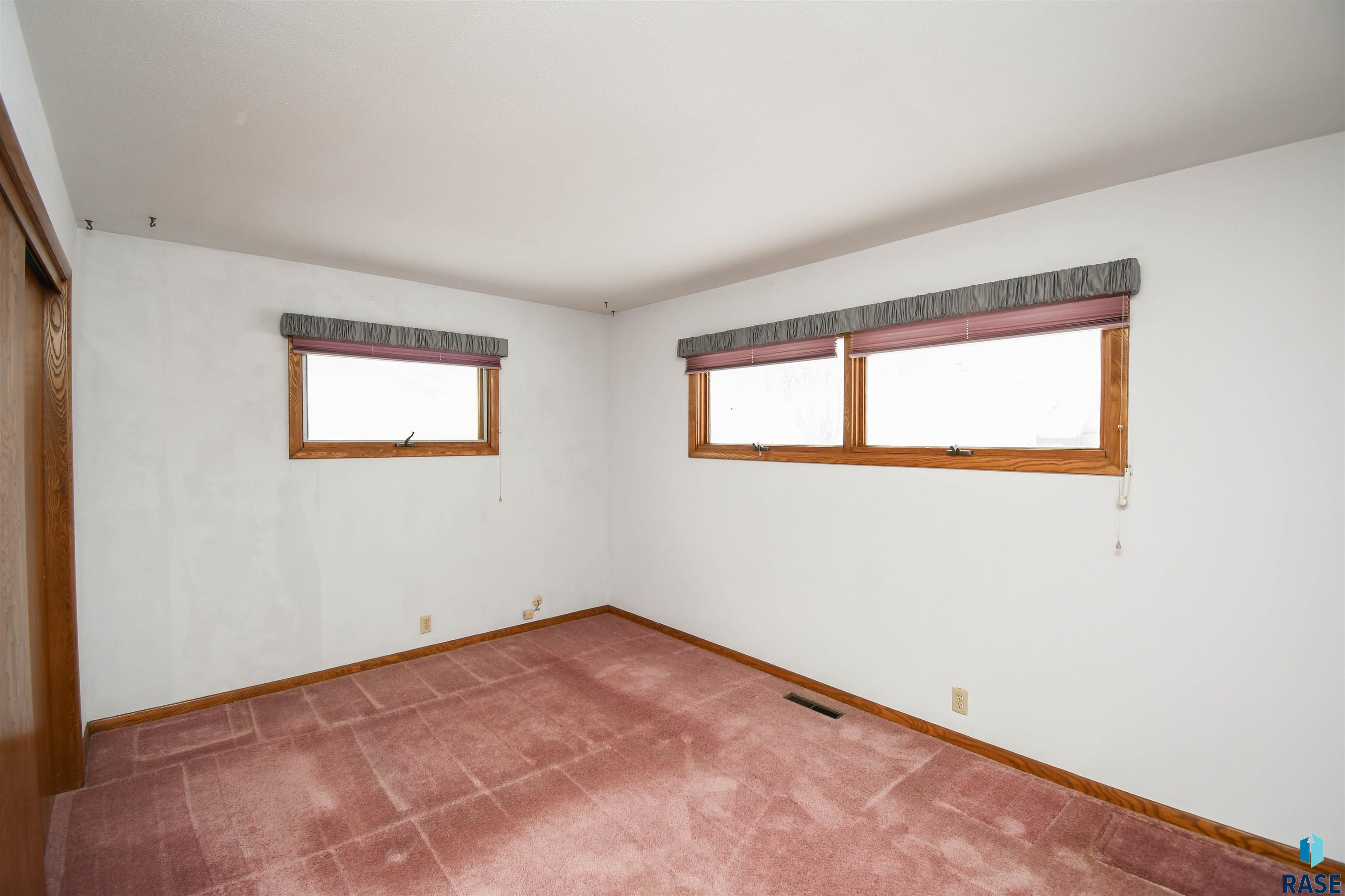 2601 S Sherman Ave Avenue, Sioux Falls, South Dakota image 5