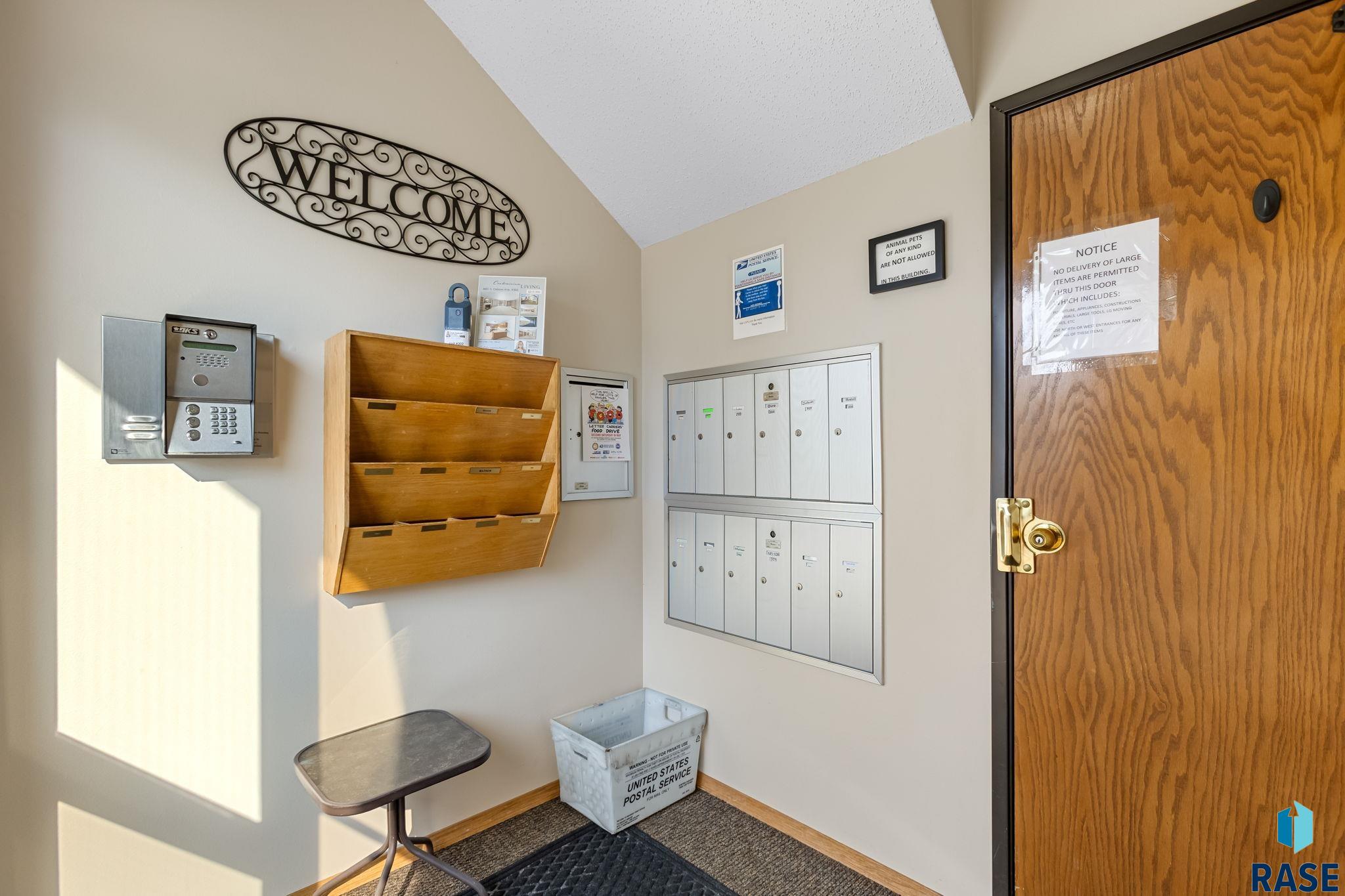 4601 S Oxbow Ave Avenue #301, Sioux Falls, New Jersey image 5