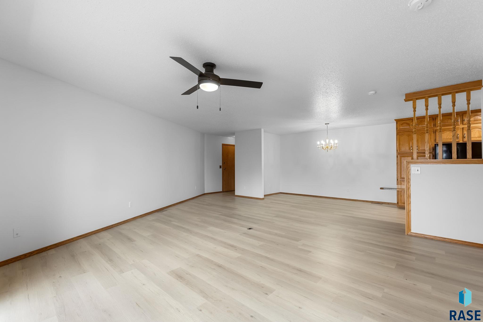 4601 S Oxbow Ave Avenue #301, Sioux Falls, New Jersey image 16