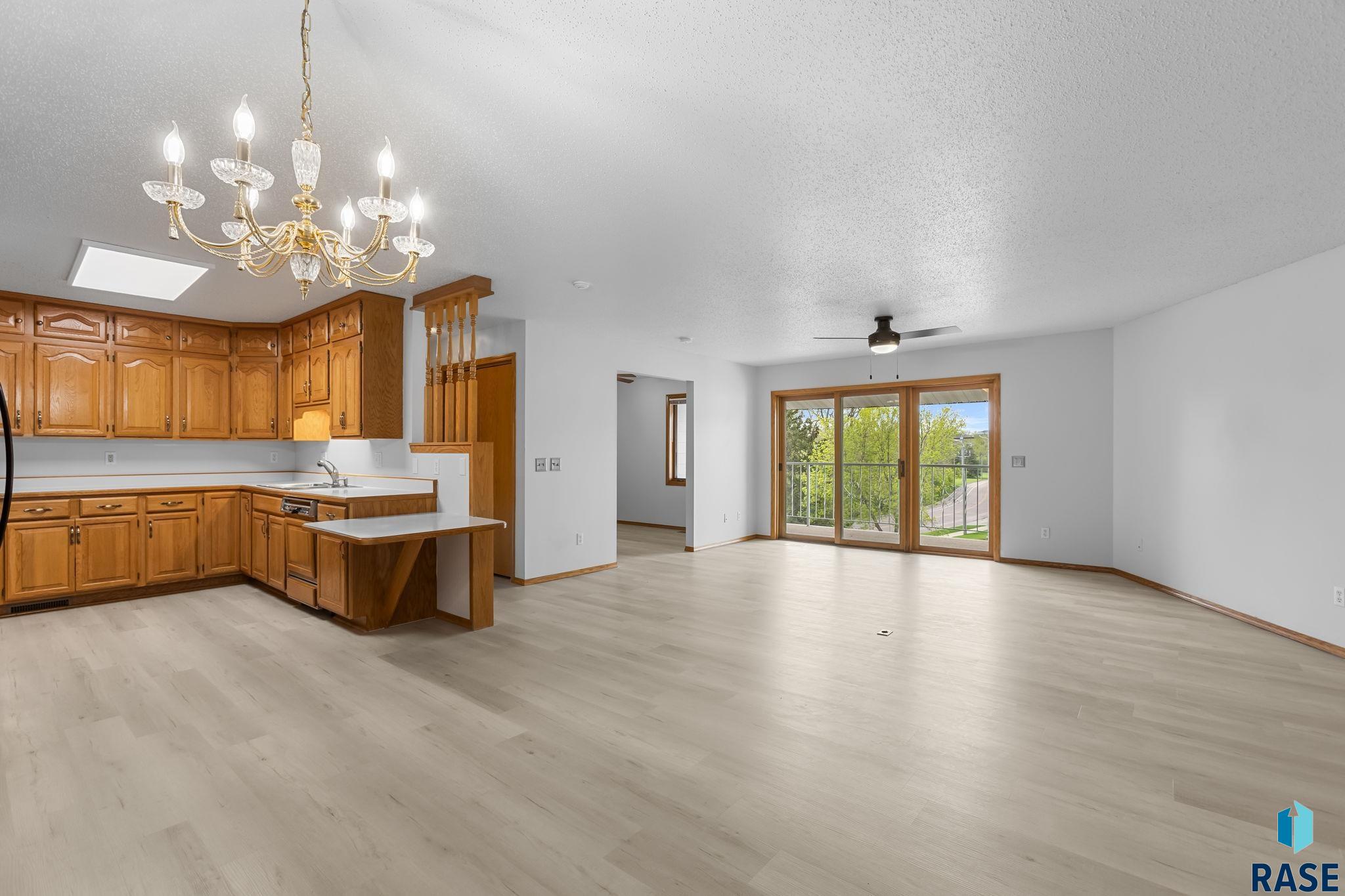 4601 S Oxbow Ave Avenue #301, Sioux Falls, New Jersey image 15
