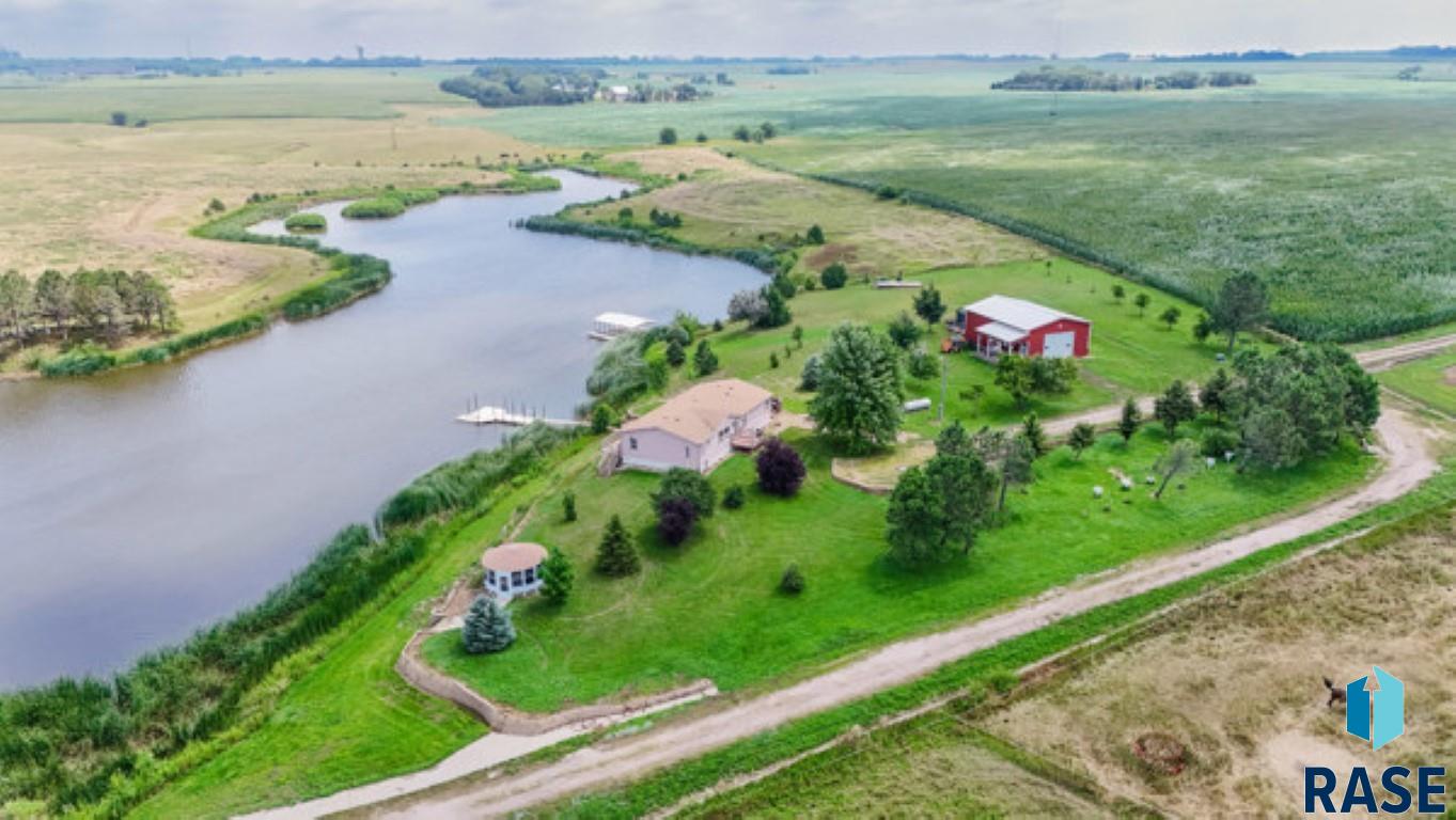 46924 298th St Street, Beresford, South Dakota image 1