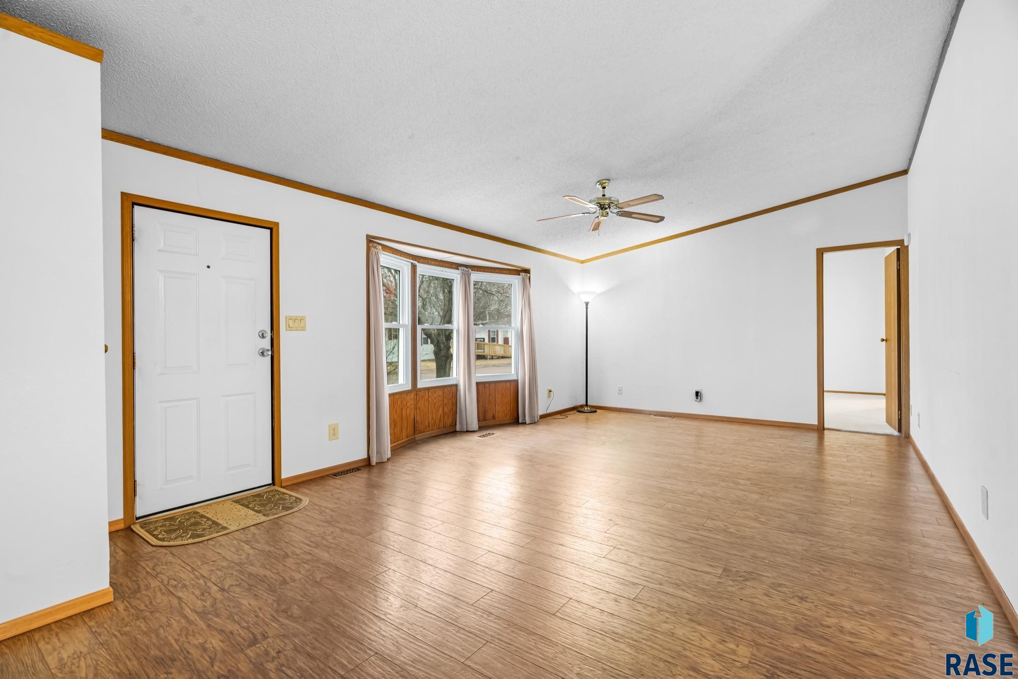 707 N Mallard Pl Place, Sioux Falls, South Dakota image 4