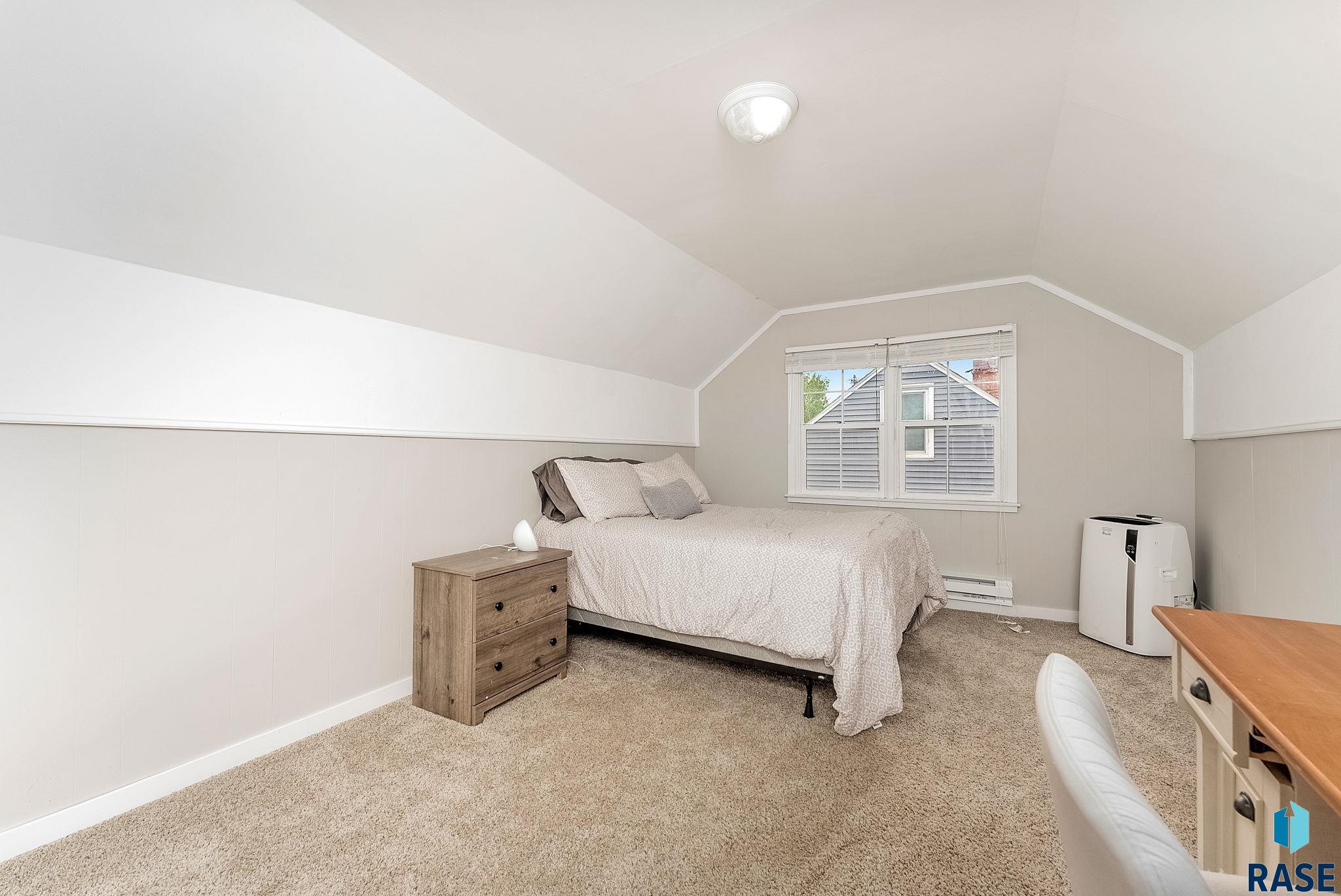 Madison, South Dakota 57042, United States, 3 Bedrooms Bedrooms, ,2 BathroomsBathrooms,Residential,Active,154848