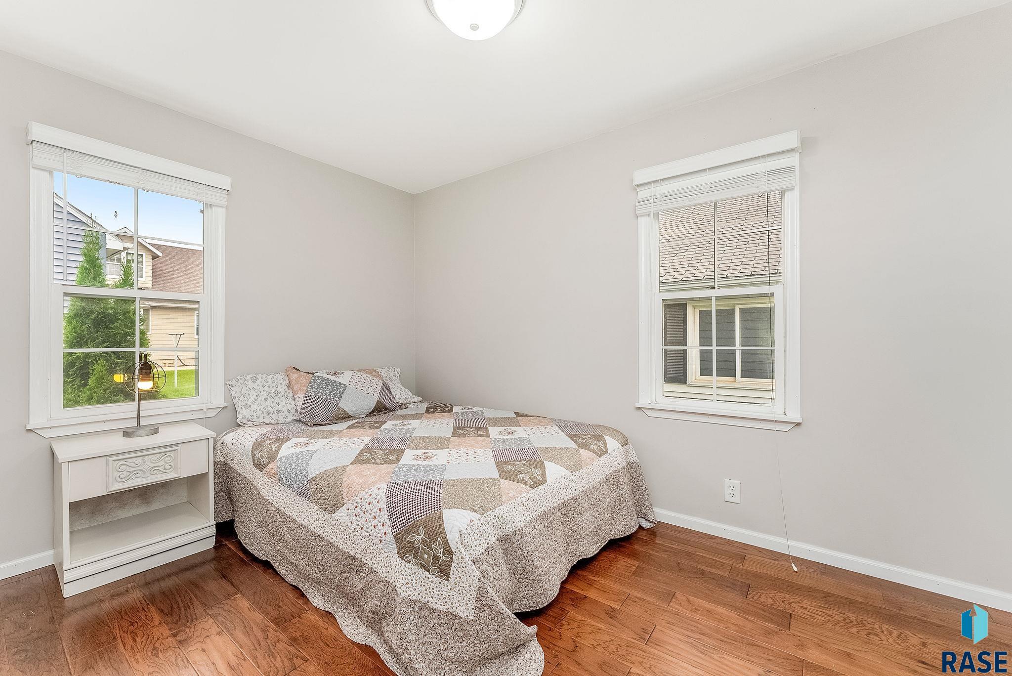 Madison, South Dakota 57042, United States, 3 Bedrooms Bedrooms, ,2 BathroomsBathrooms,Residential,Active,154848