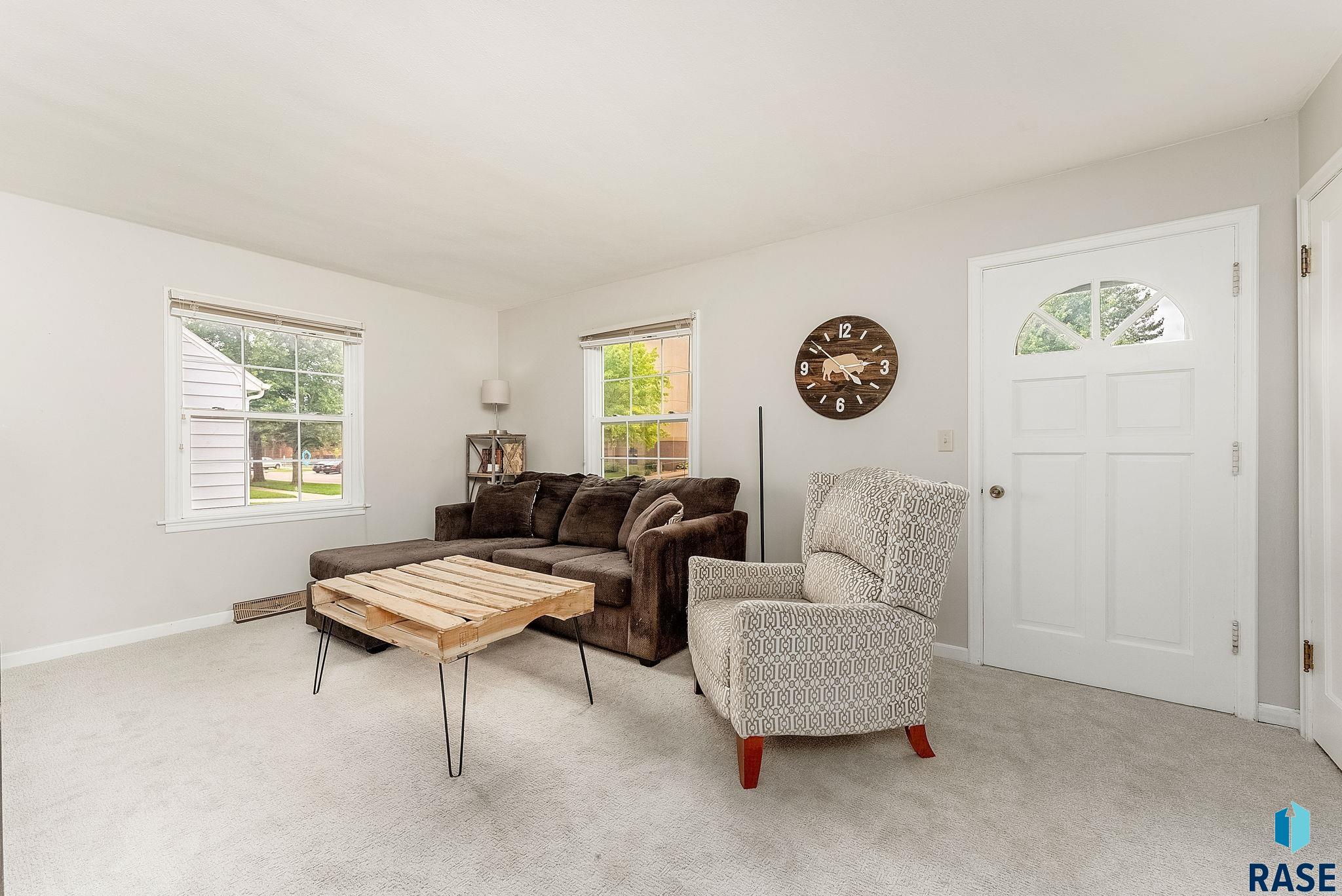 Madison, South Dakota 57042, United States, 3 Bedrooms Bedrooms, ,2 BathroomsBathrooms,Residential,Active,154848