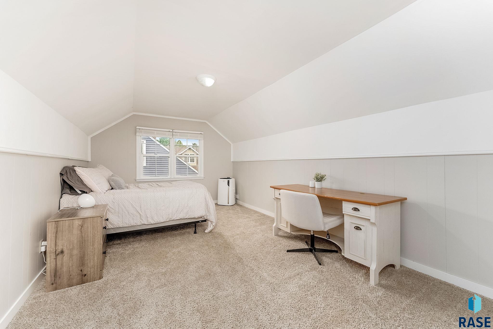 Madison, South Dakota 57042, United States, 3 Bedrooms Bedrooms, ,2 BathroomsBathrooms,Residential,Active,154848