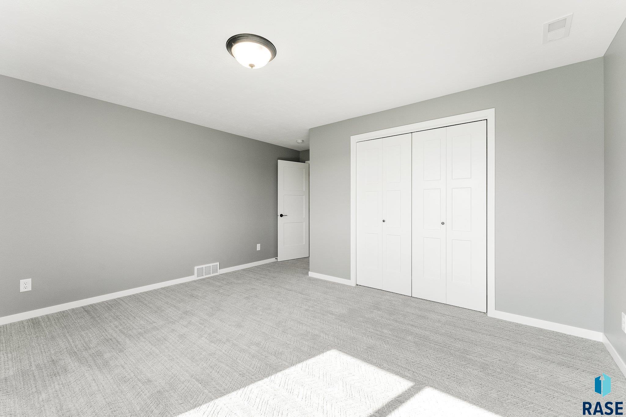 1721 N Concord Dr Drive, Sioux Falls, New Jersey image 28