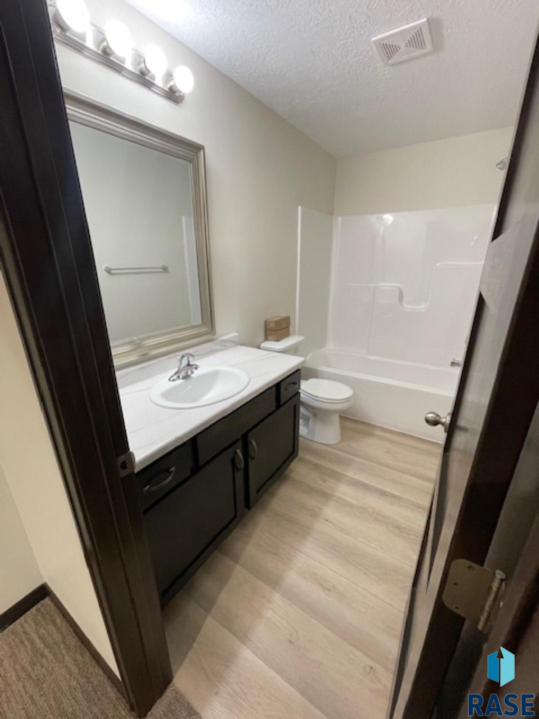 9661 W Tunis Dr Drive, Sioux Falls, South Dakota image 12