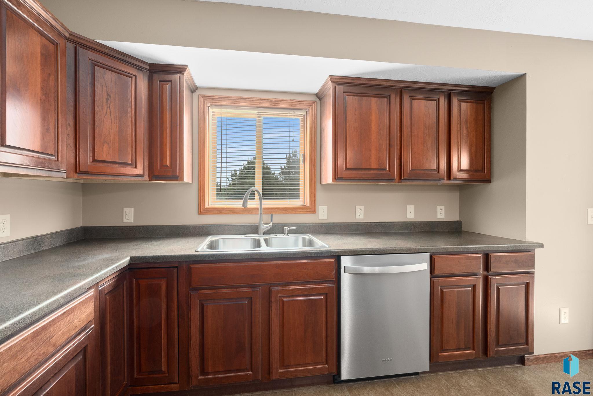 910 Joseph Pl Place, Sioux Falls, South Dakota image 6
