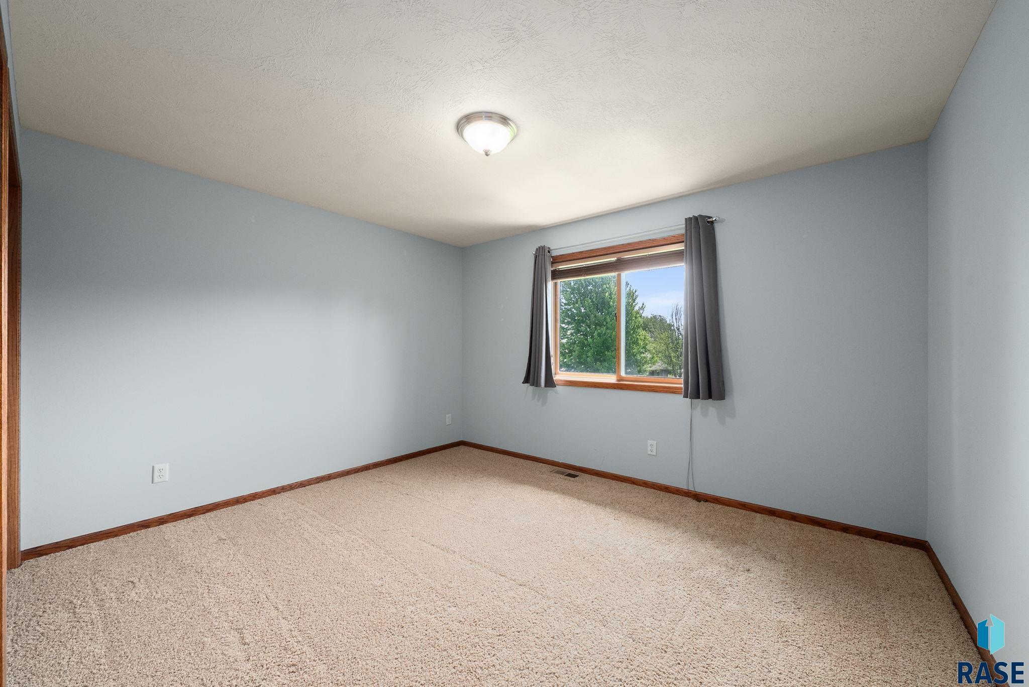 910 Joseph Pl Place, Sioux Falls, South Dakota image 13