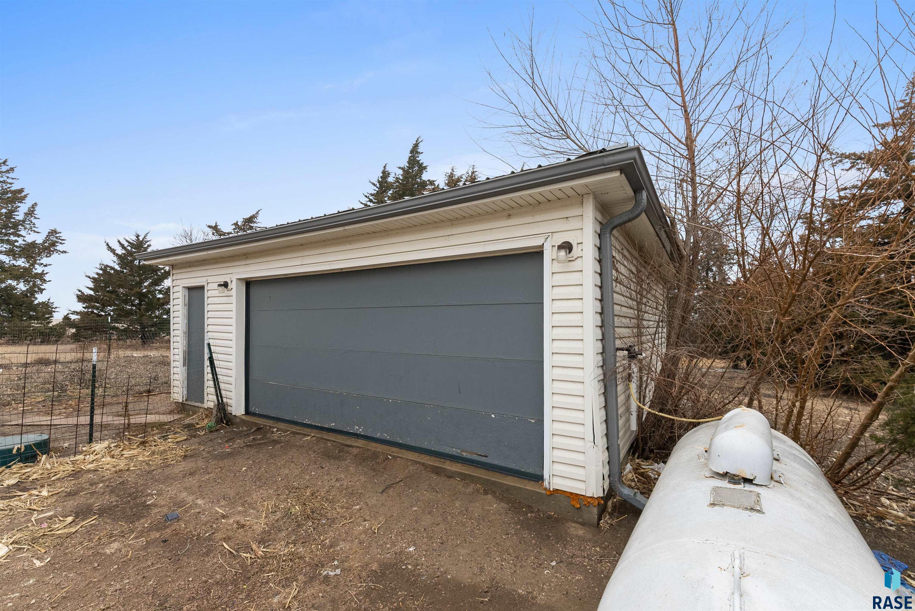 48229 279th St Street, Canton, South Dakota image 31