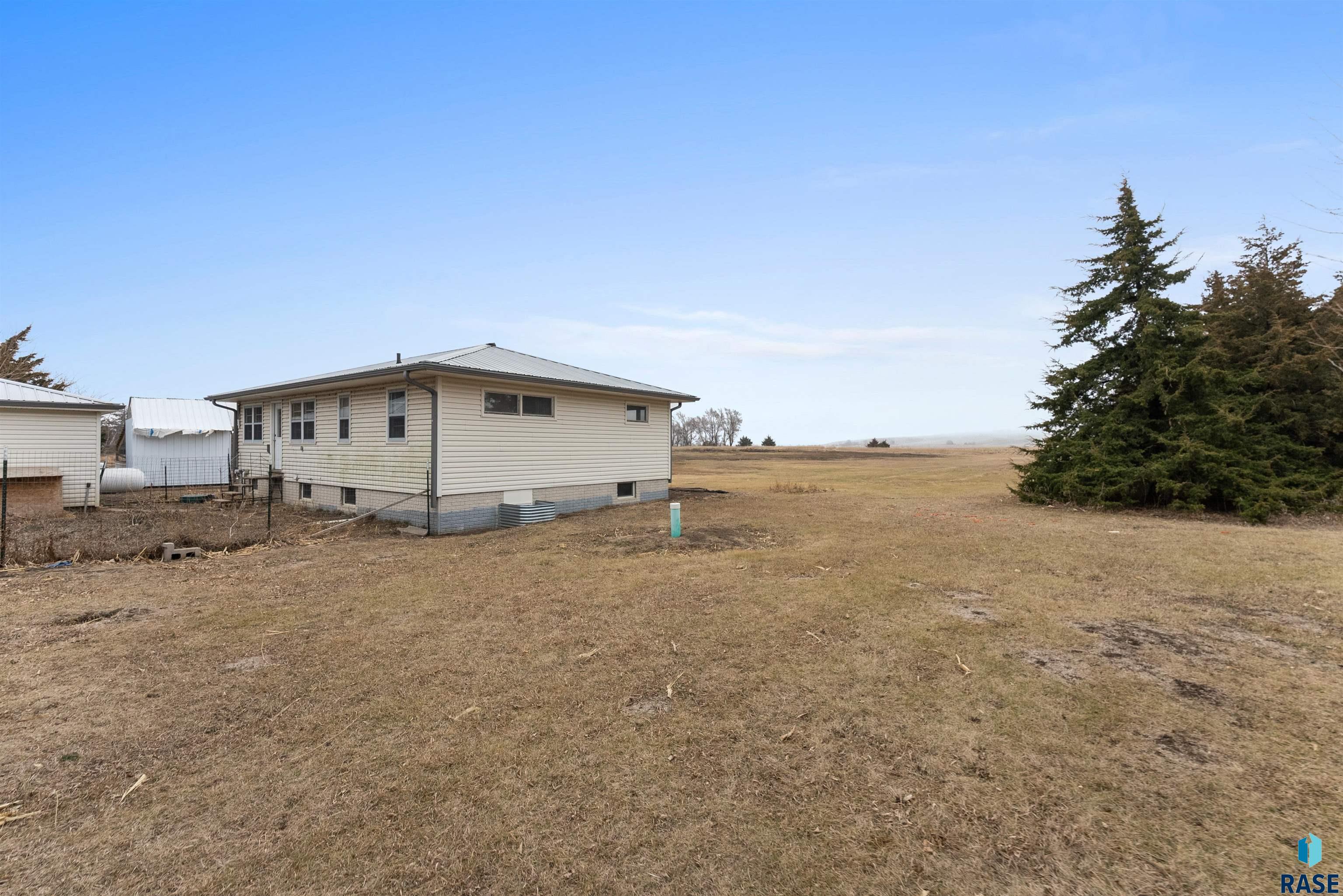 48229 279th St Street, Canton, South Dakota image 37