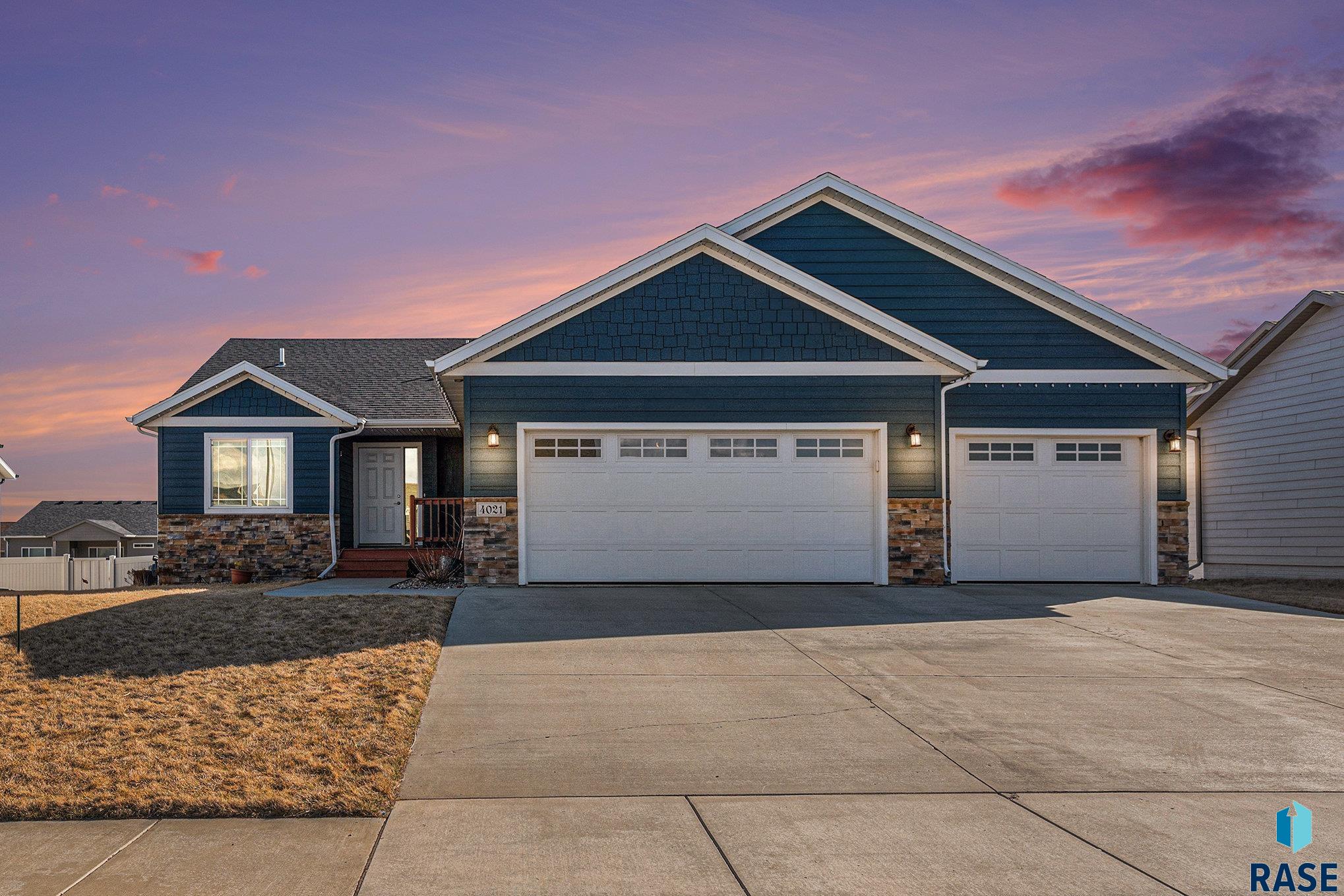 4021 S Appollonia Ct Court, Sioux Falls, South Dakota image 1