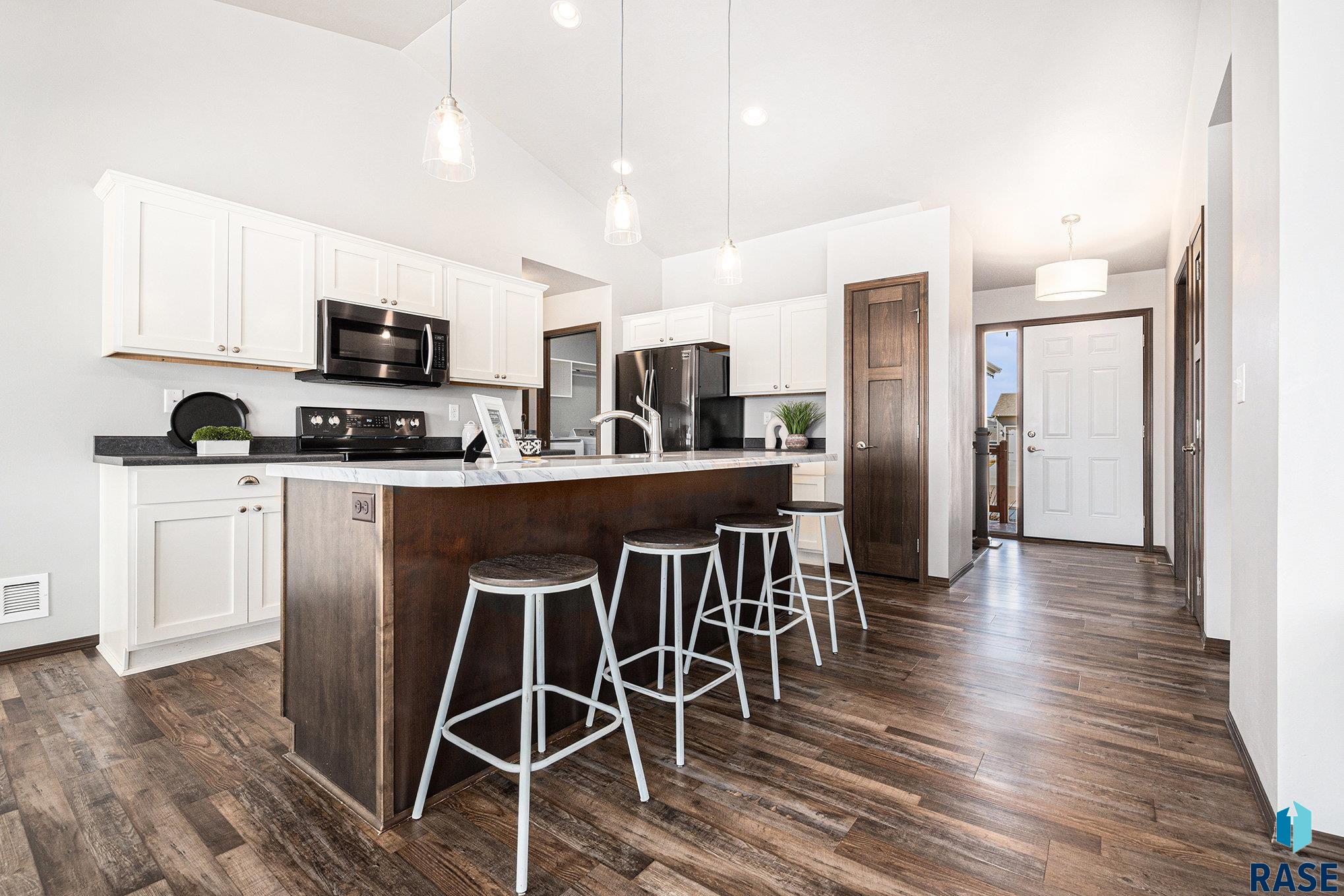 4021 S Appollonia Ct Court, Sioux Falls, South Dakota image 9
