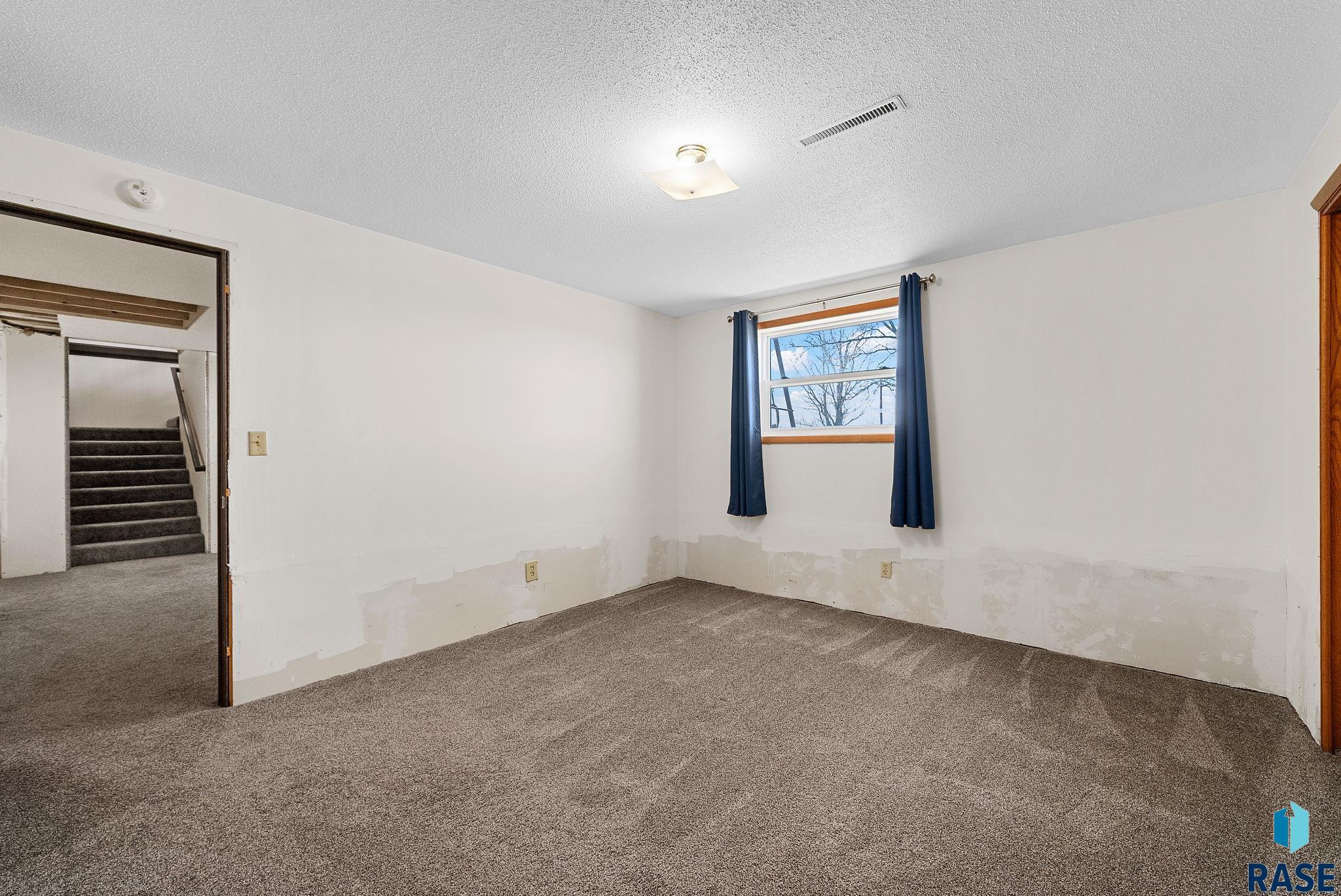 46902 S 284th St Street, Lennox, New Jersey image 28
