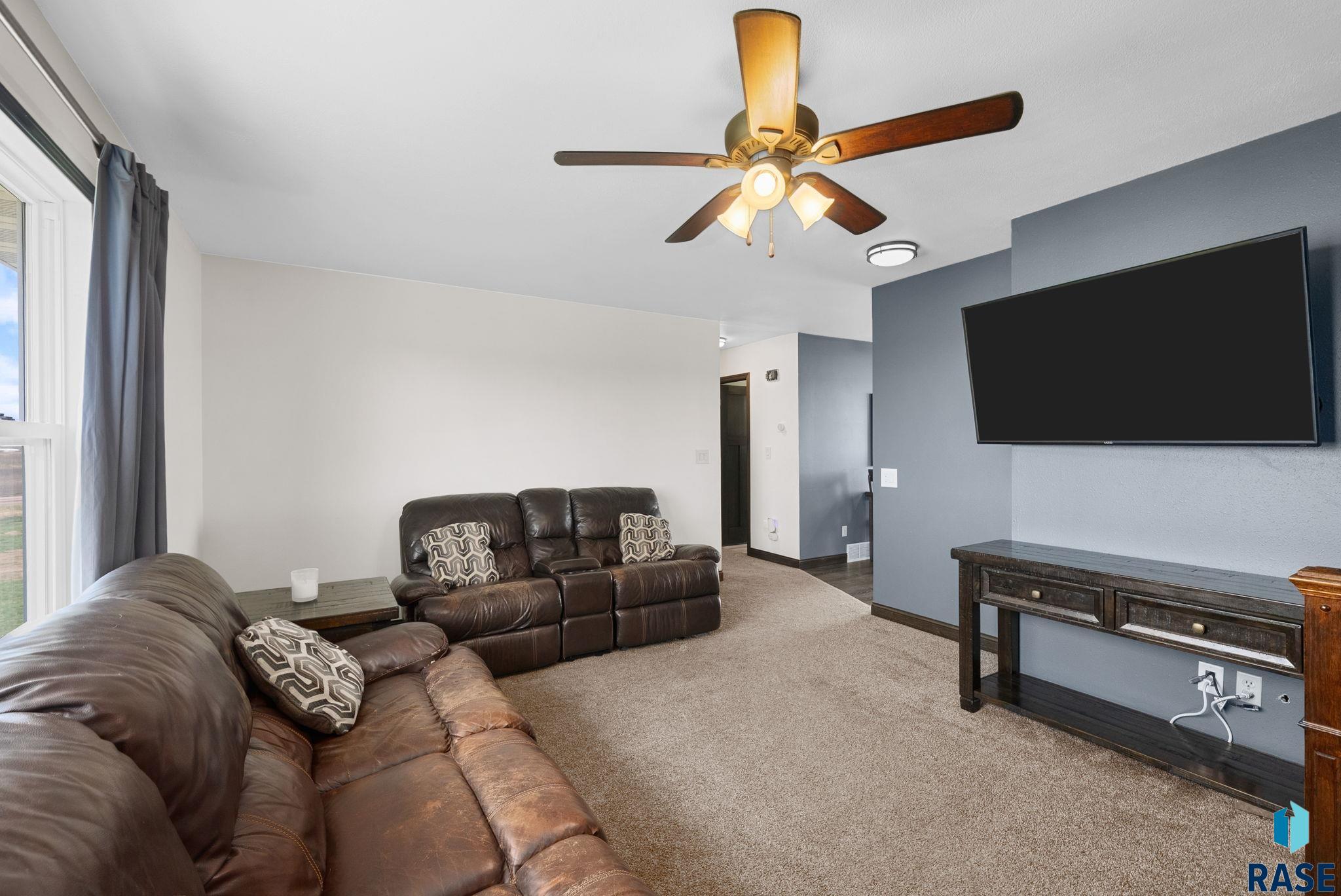 46902 S 284th St Street, Lennox, New Jersey image 5